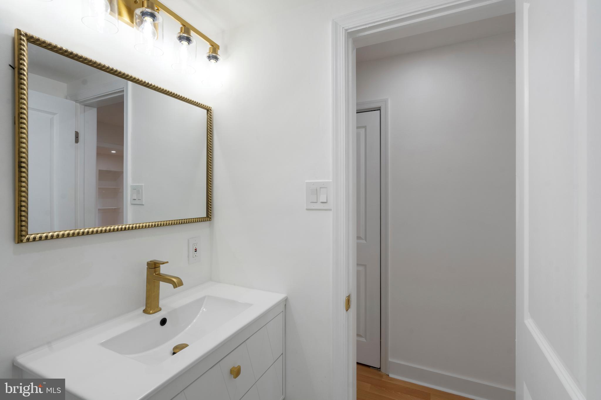 CLEVELAND HOUSE - Residential