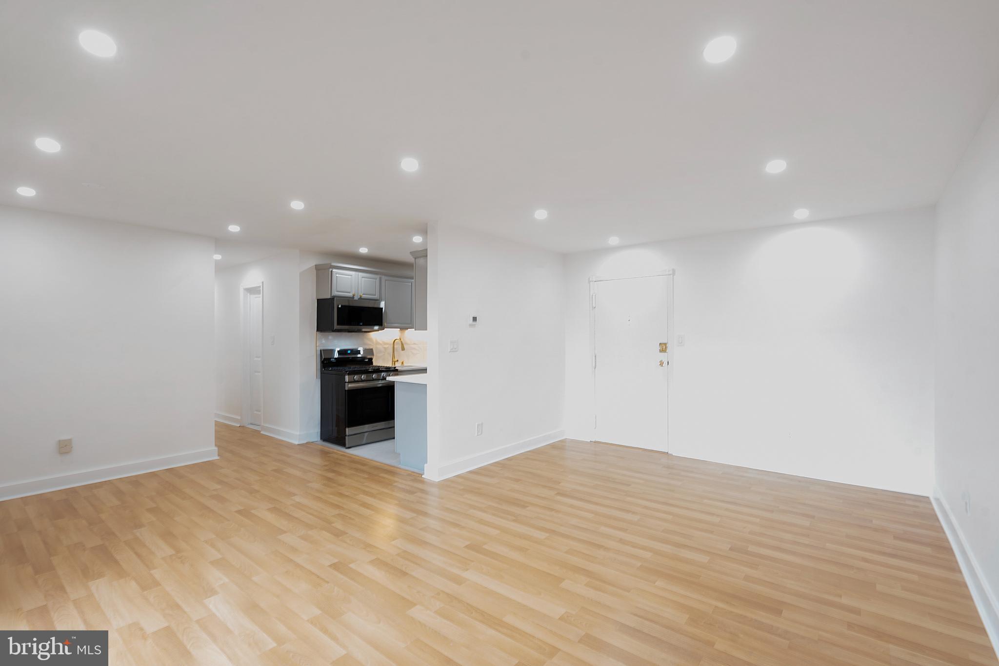 CLEVELAND HOUSE - Residential