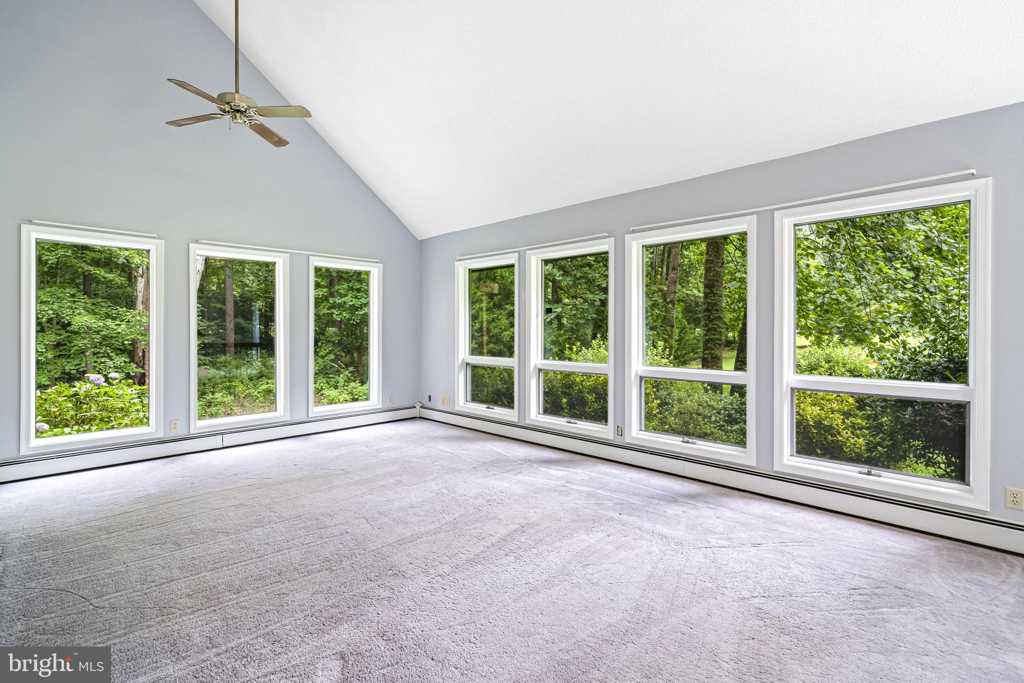 WIDOW WOODS - Residential