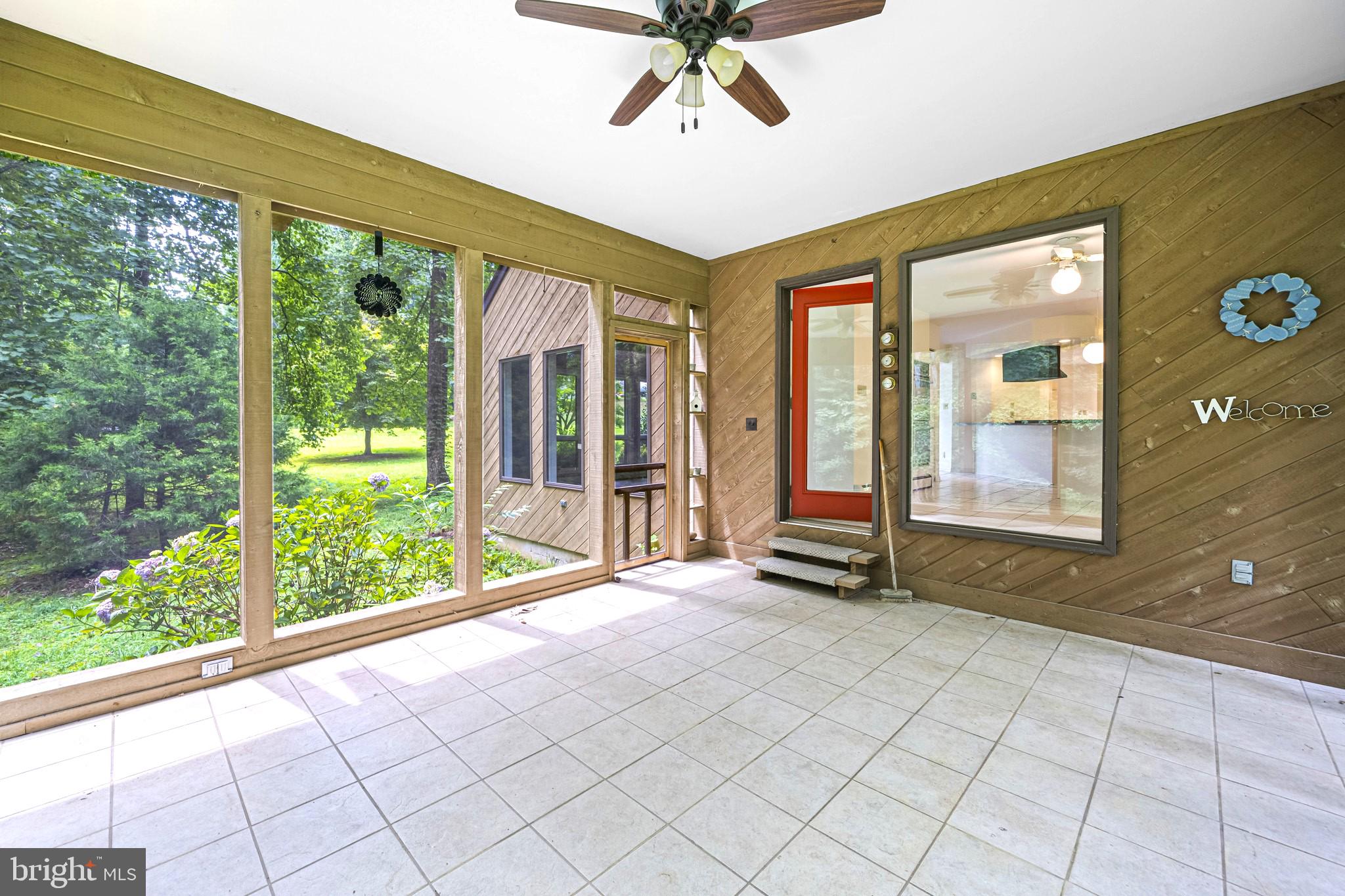 WIDOW WOODS - Residential