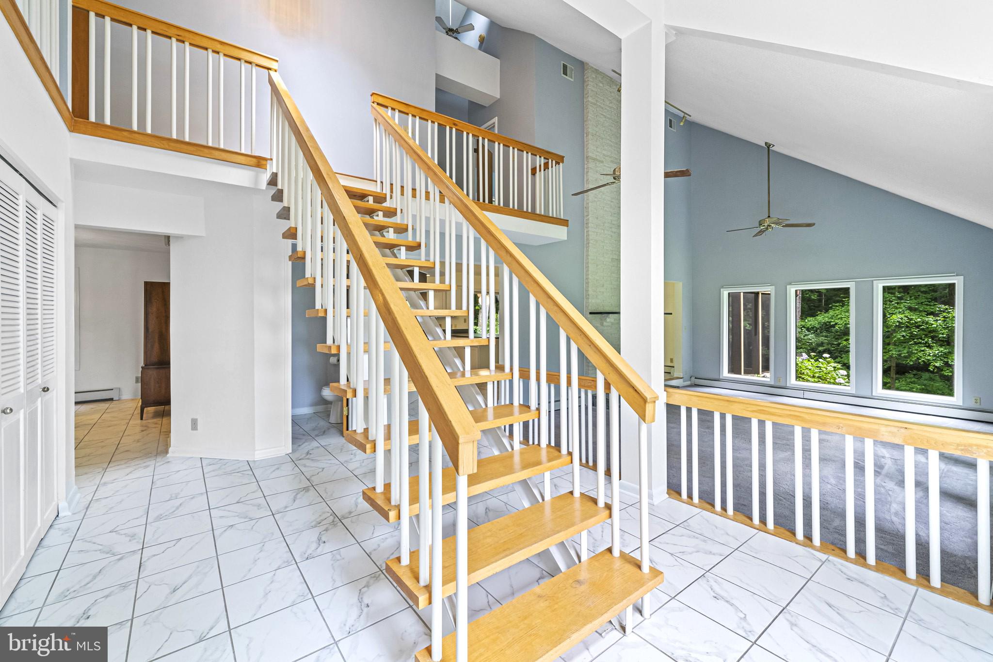 WIDOW WOODS - Residential