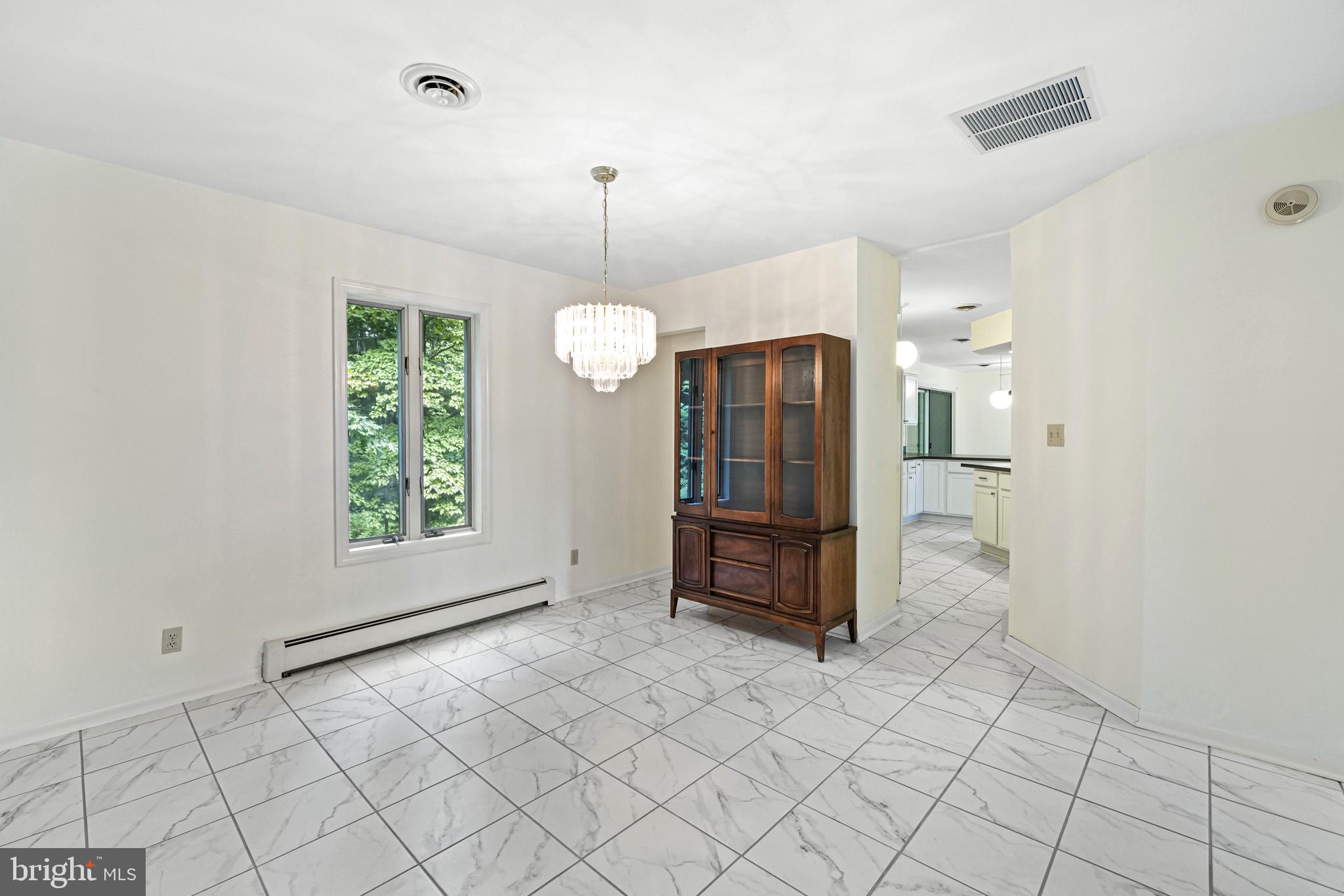 WIDOW WOODS - Residential