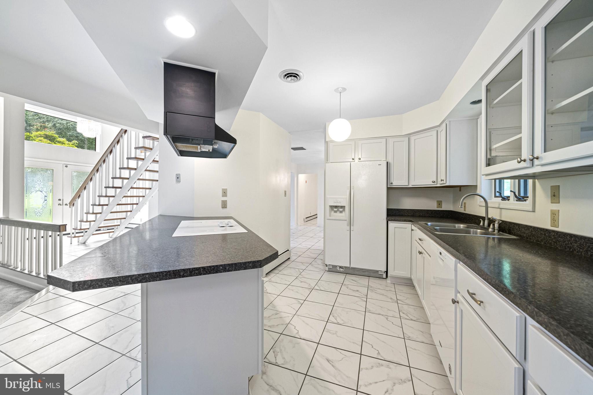 WIDOW WOODS - Residential