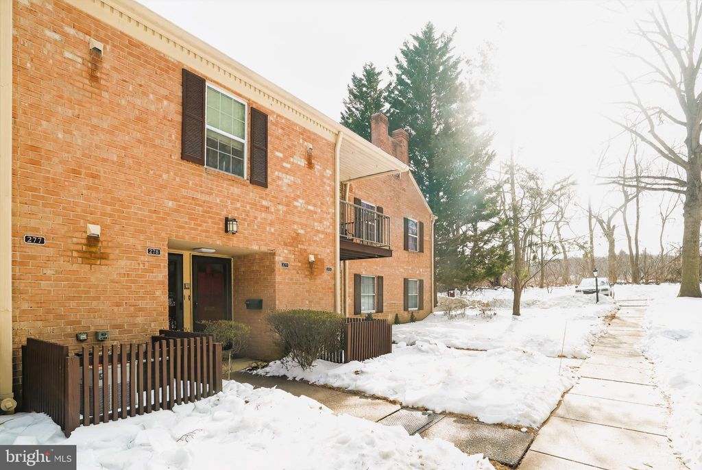 Photo of 278 Old Forge Crossing #278, DEVON, PA 19333 (MLS # PACT2117546)