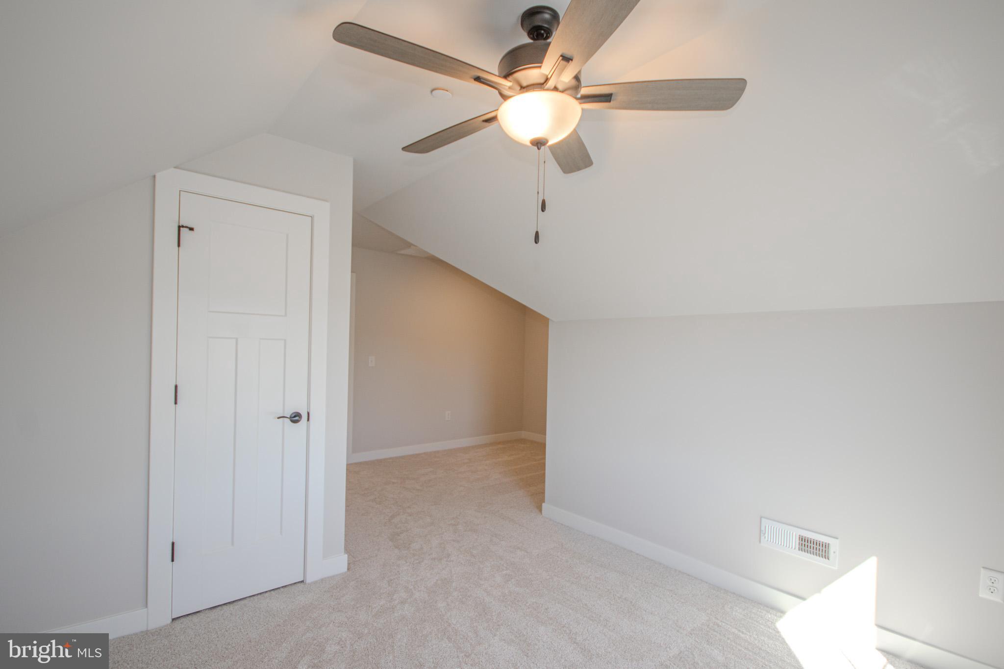 STEEPLECHASE - Residential