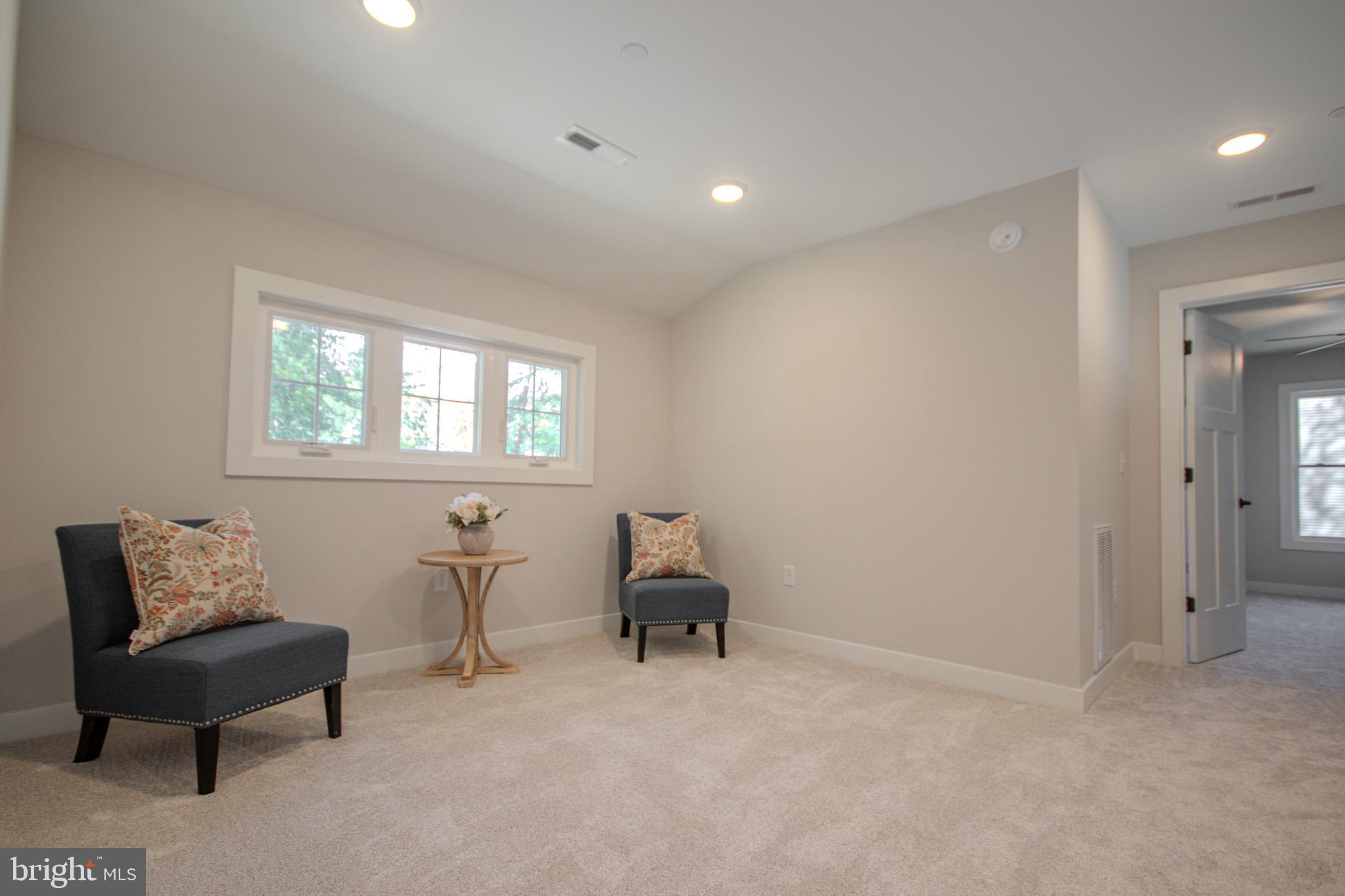 STEEPLECHASE - Residential