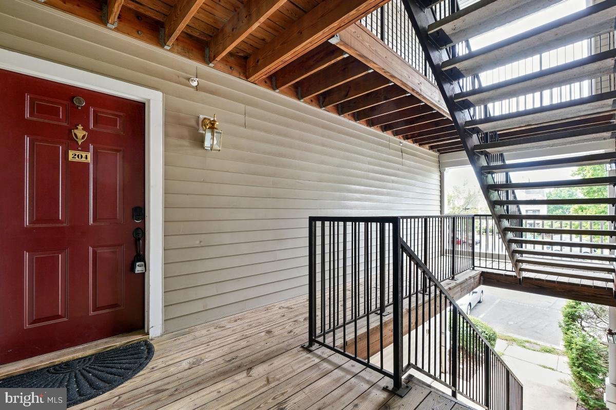 STRATFORD CONDOS - Residential Lease