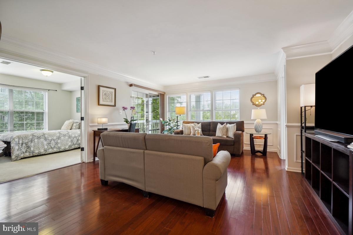 STRATFORD CONDOS - Residential Lease