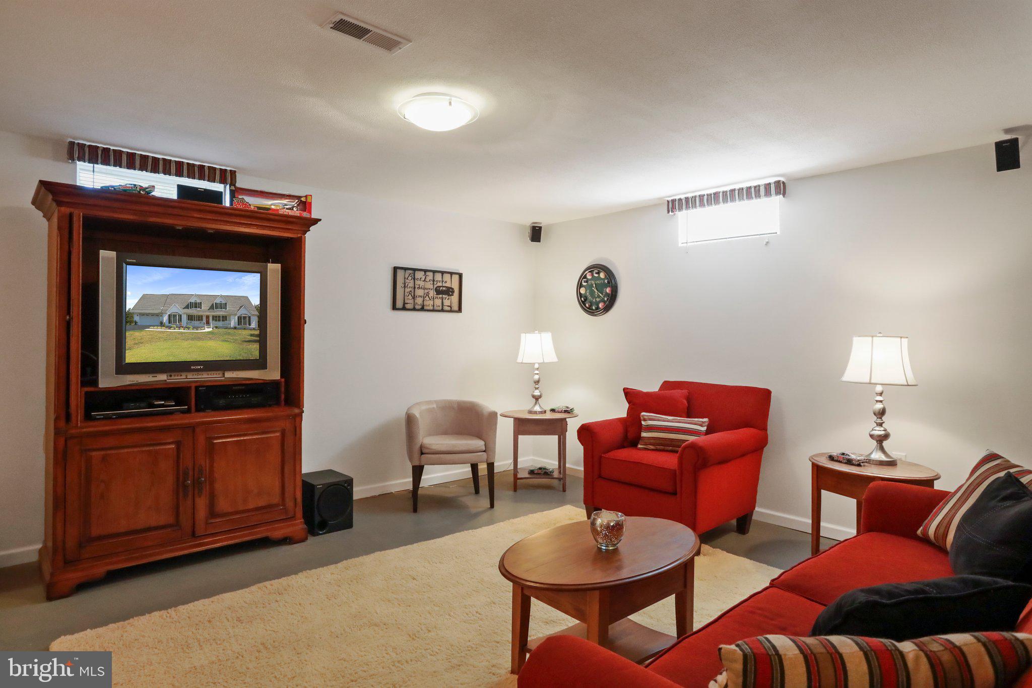 GREEN FIELDS - Residential