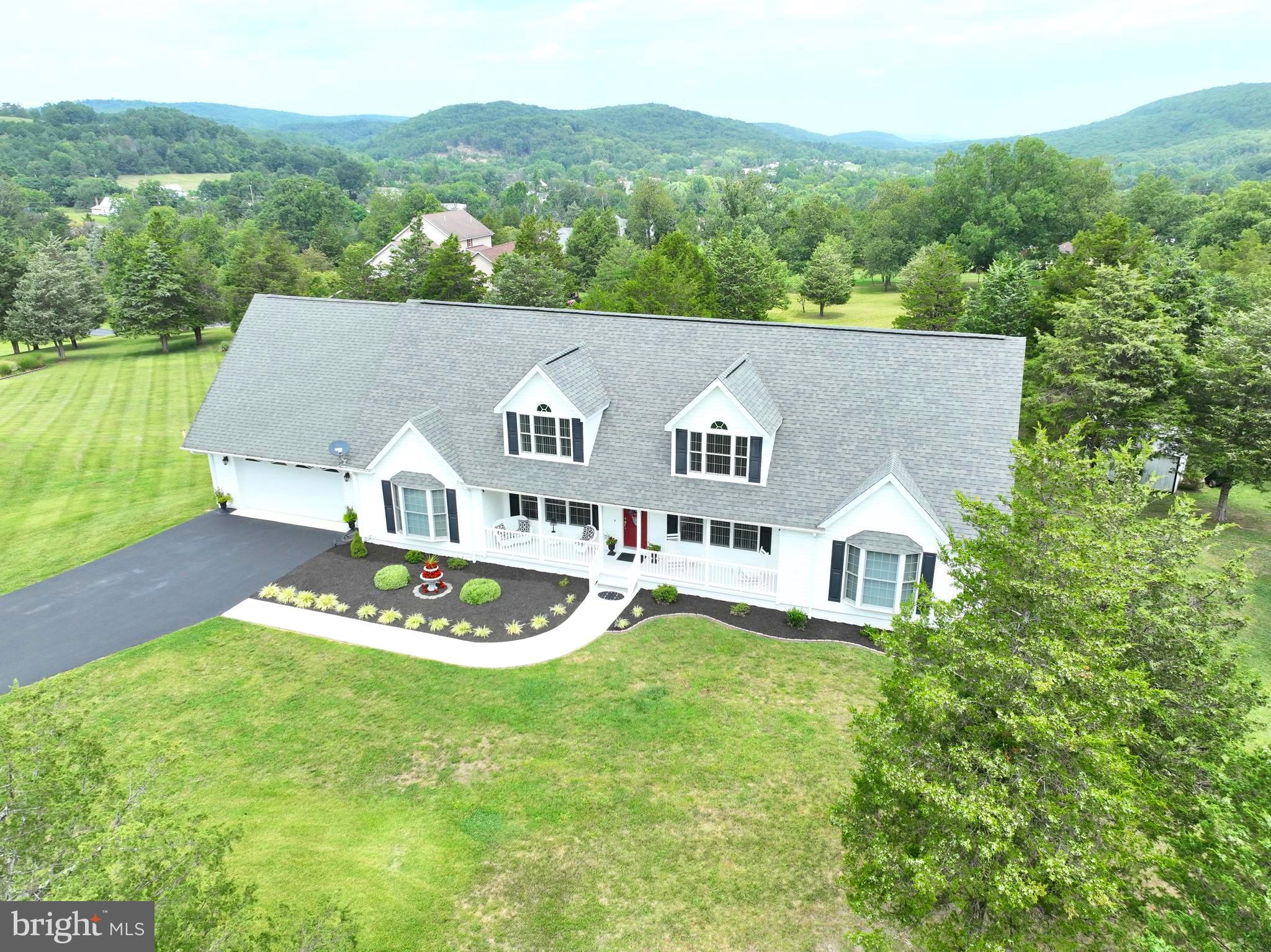 GREEN FIELDS - Residential