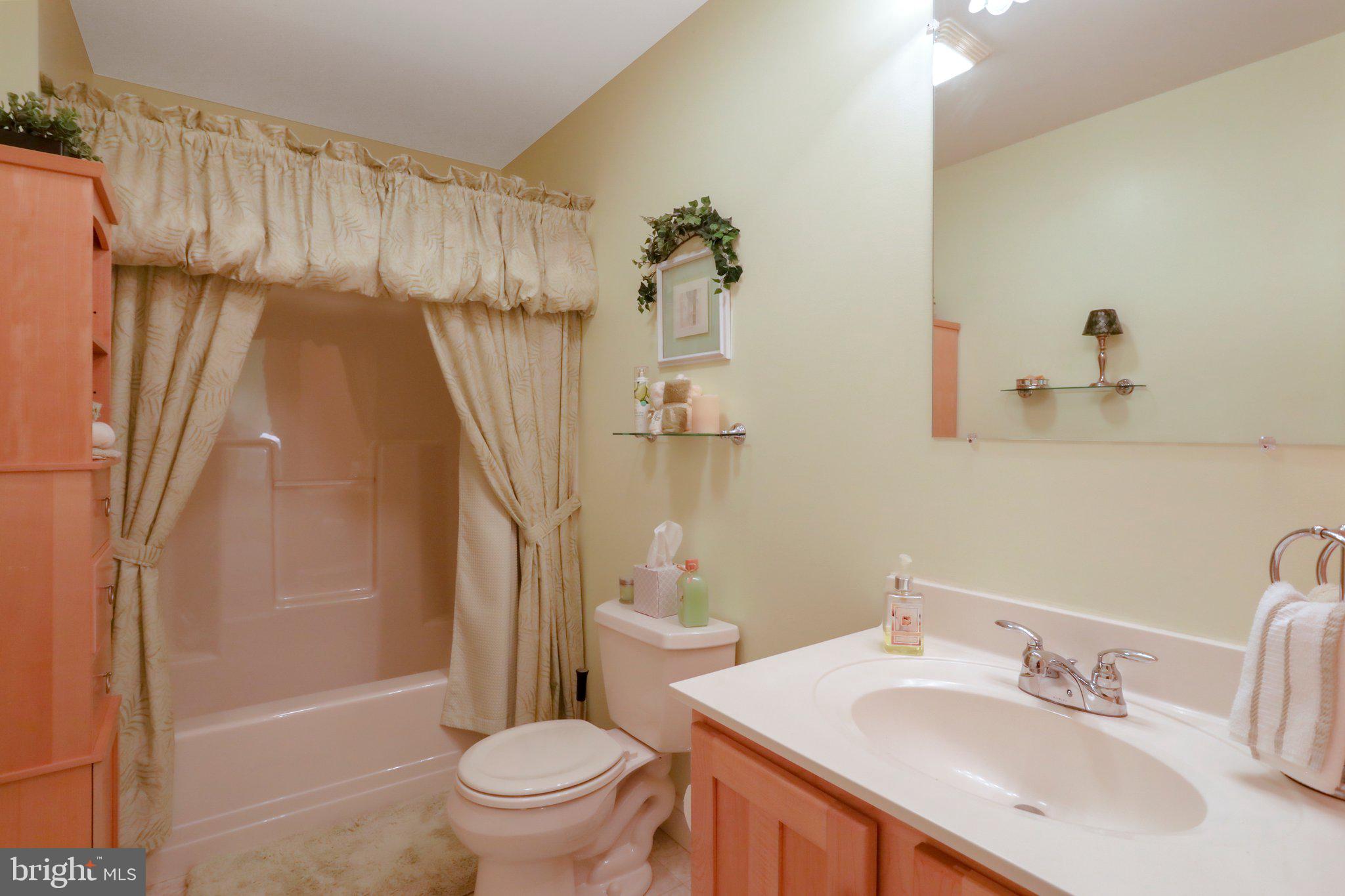 GREEN FIELDS - Residential