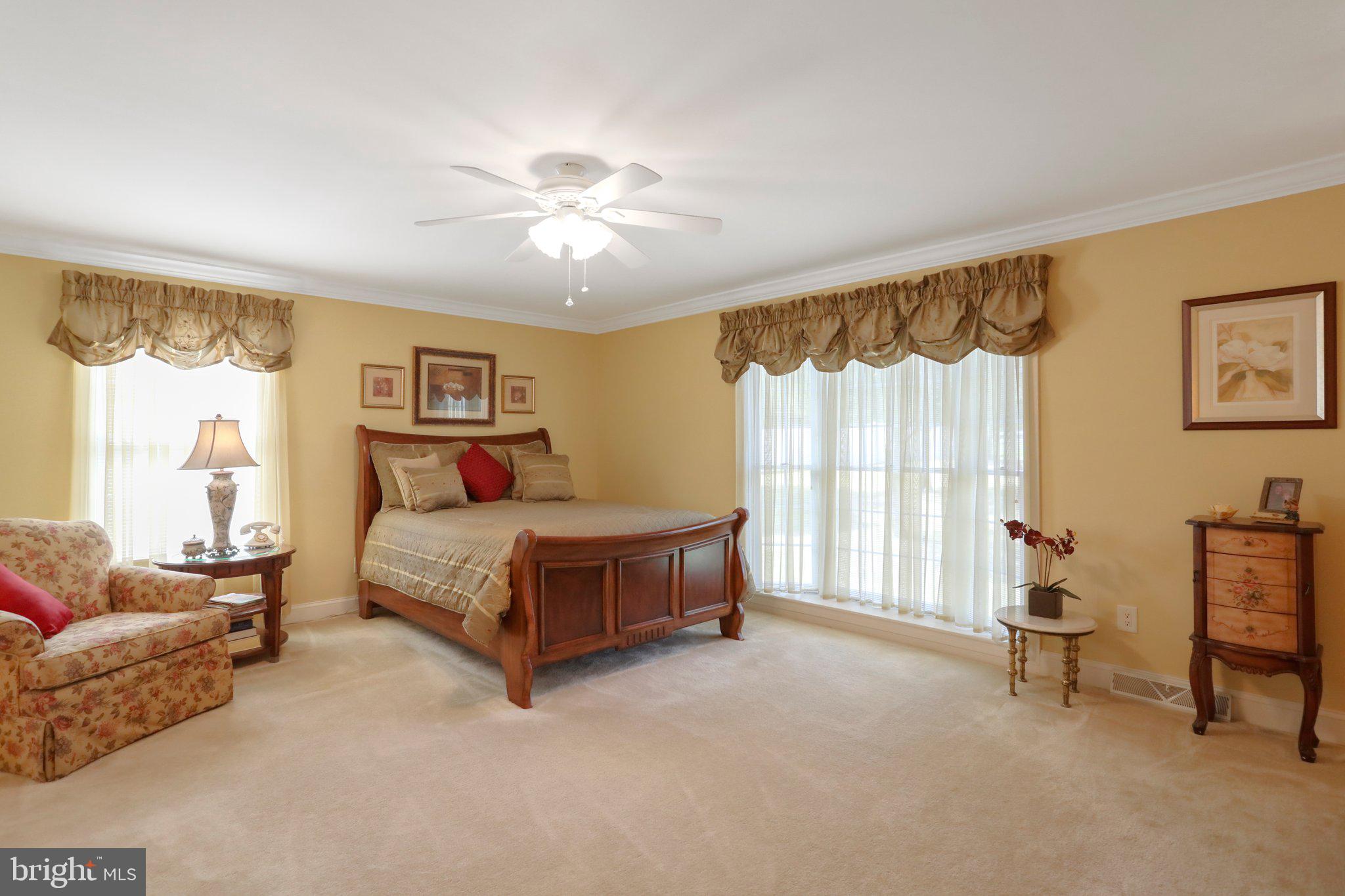 GREEN FIELDS - Residential