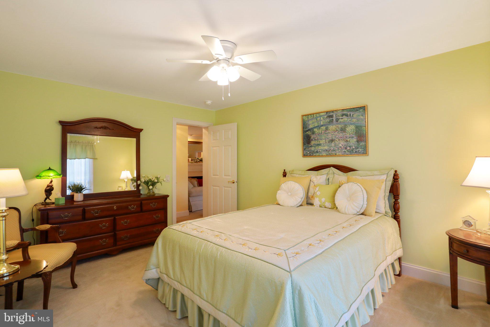 GREEN FIELDS - Residential