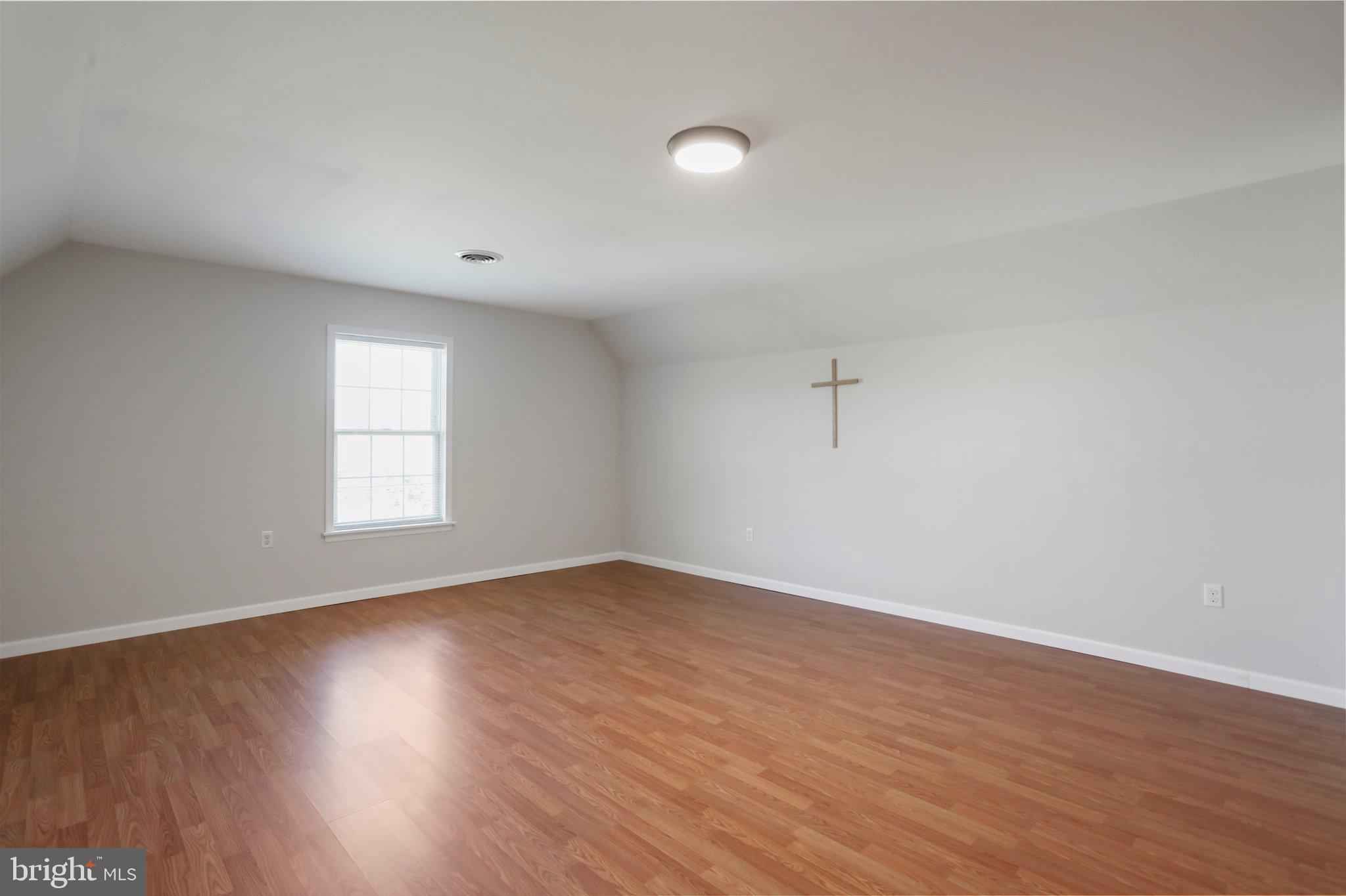 GREEN FIELDS - Residential