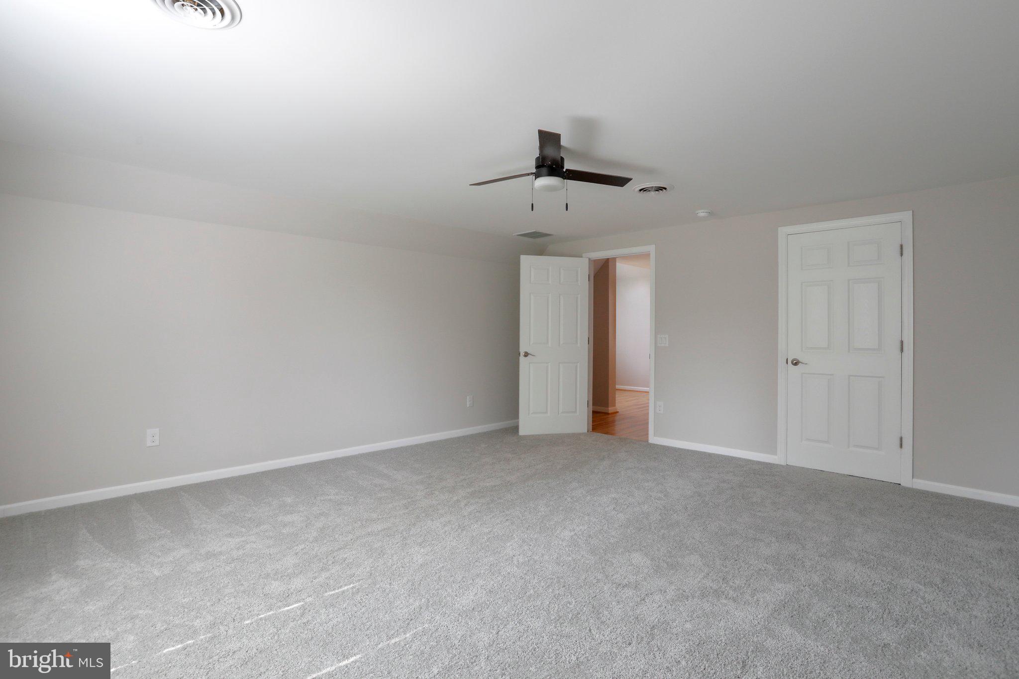 GREEN FIELDS - Residential