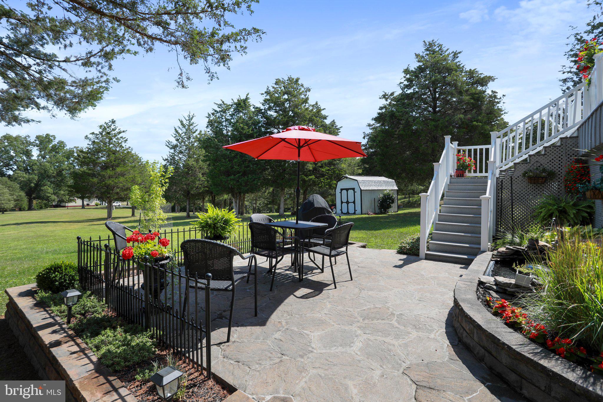 GREEN FIELDS - Residential