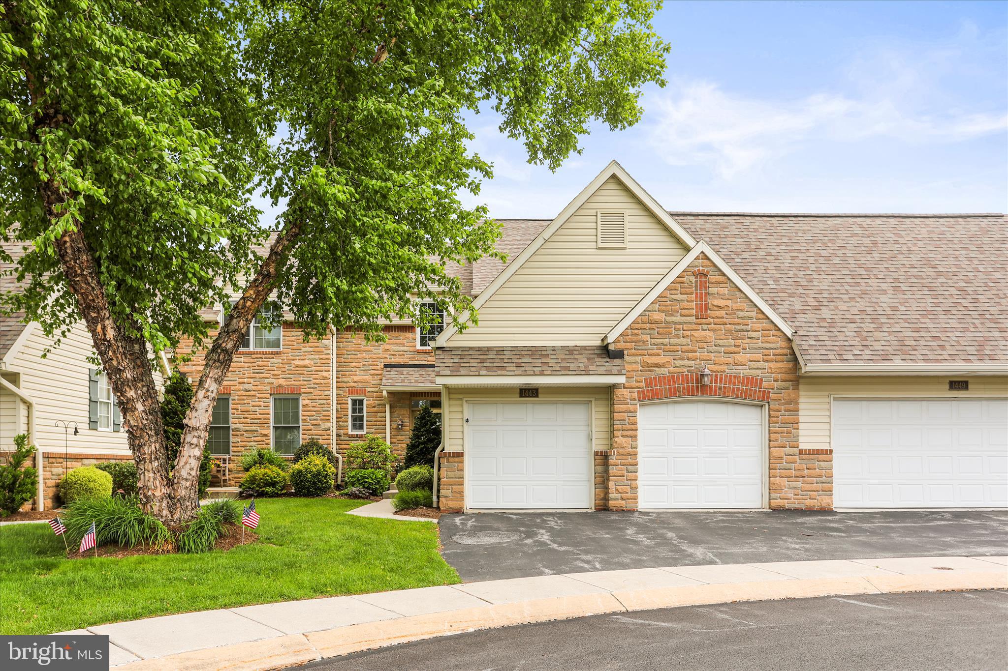 1443 TURNBERRY COURT
