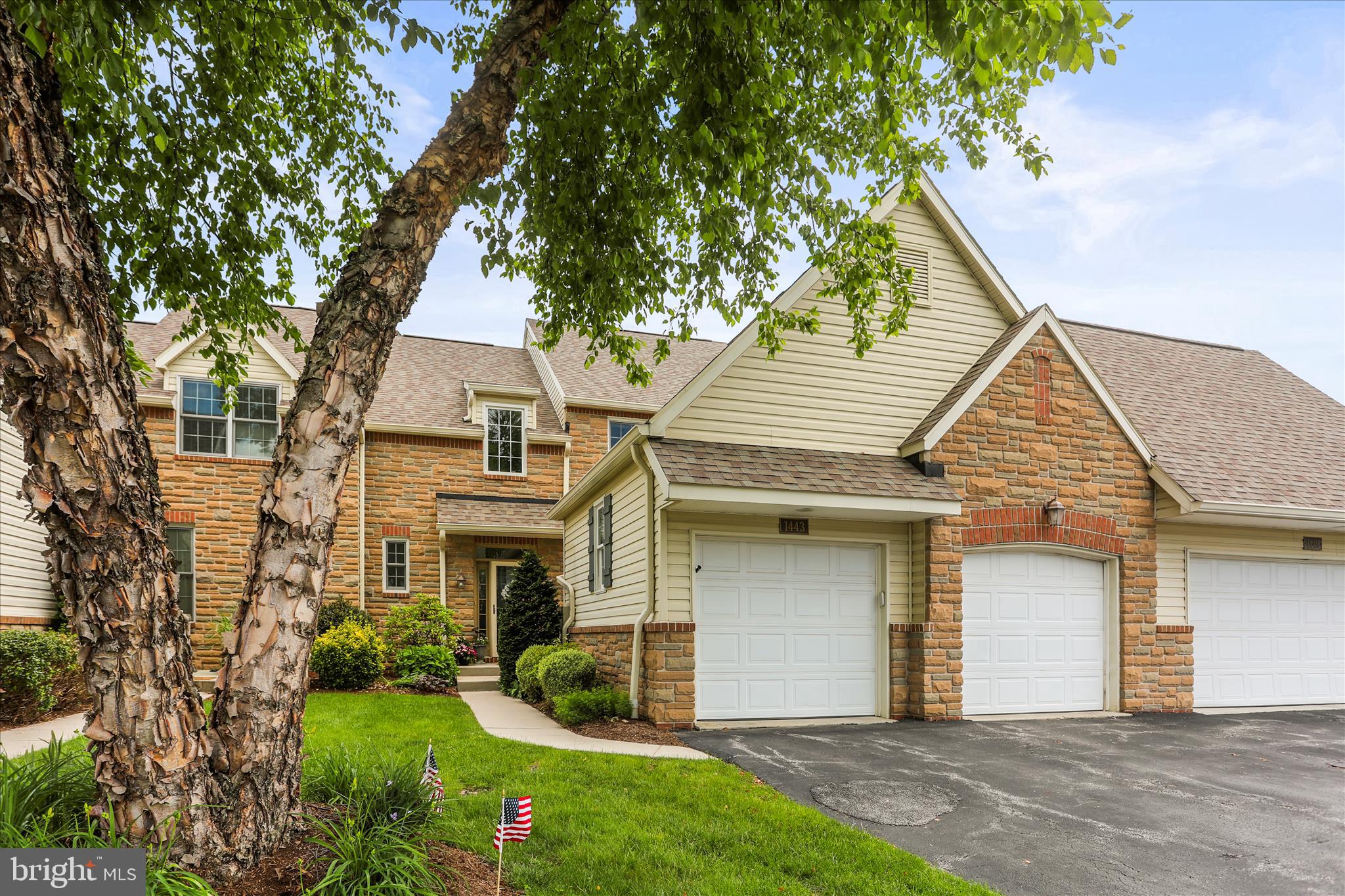1443 TURNBERRY COURT