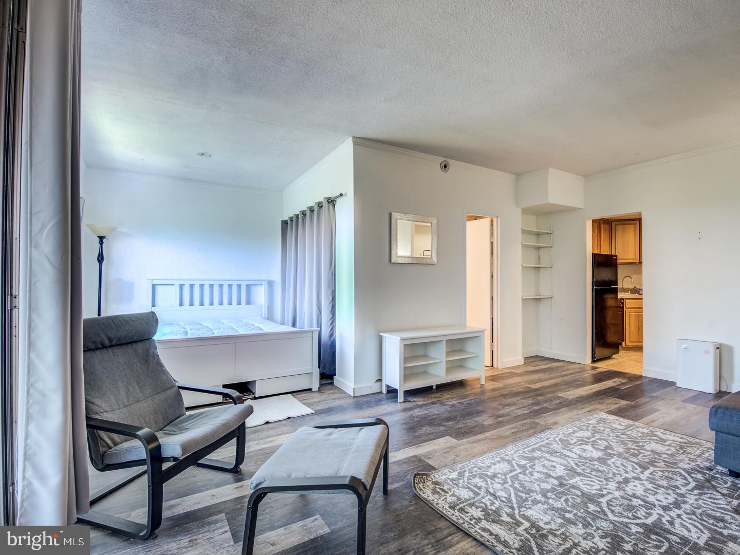 HUNTING CREEK CLUB - Residential Lease