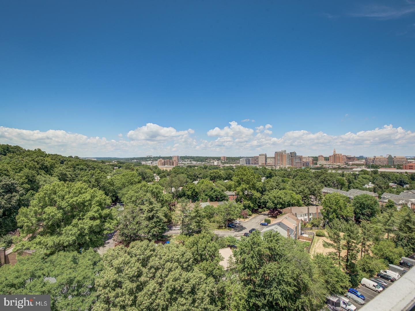 HUNTING CREEK CLUB - Residential Lease