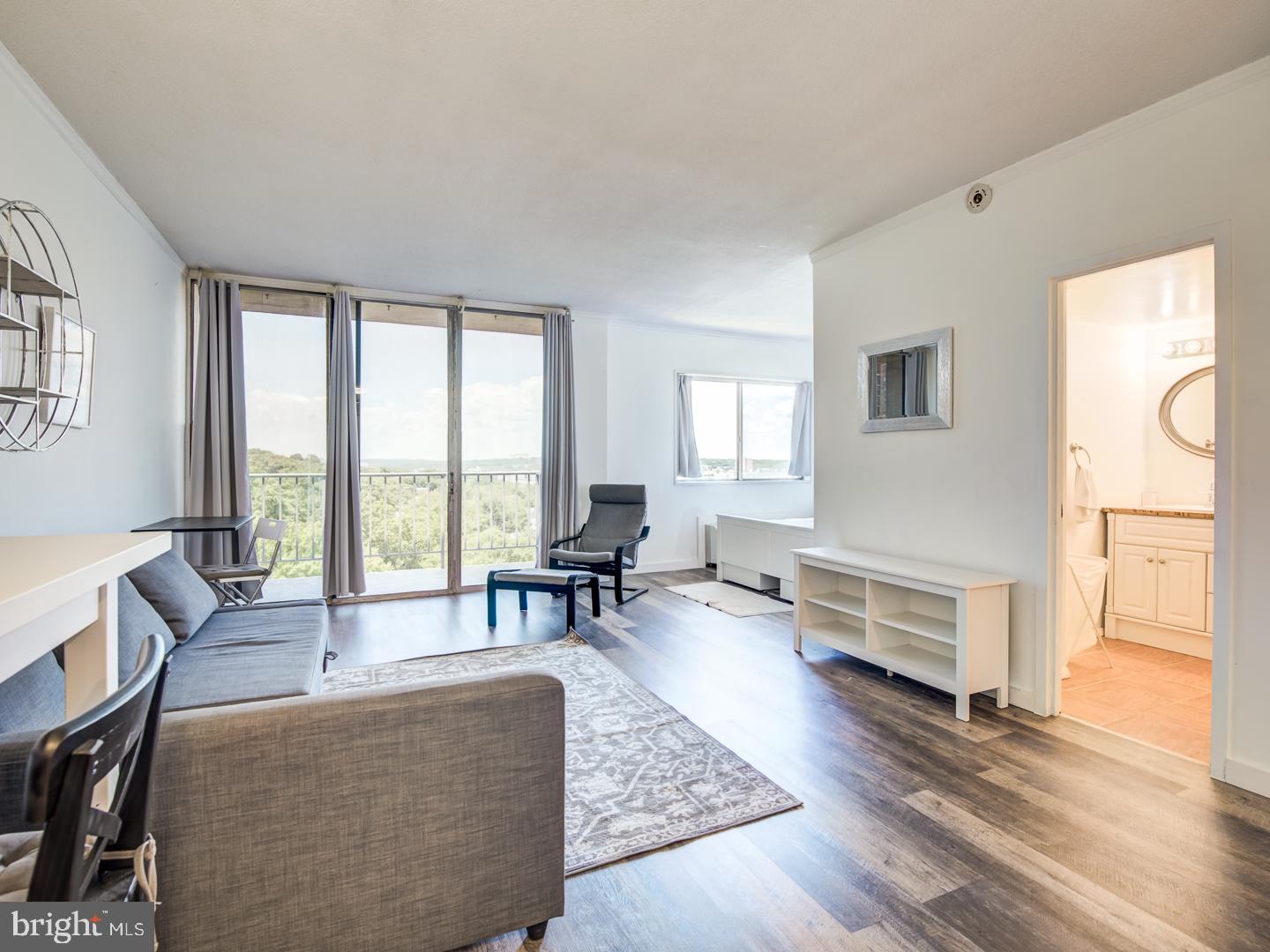 HUNTING CREEK CLUB - Residential Lease