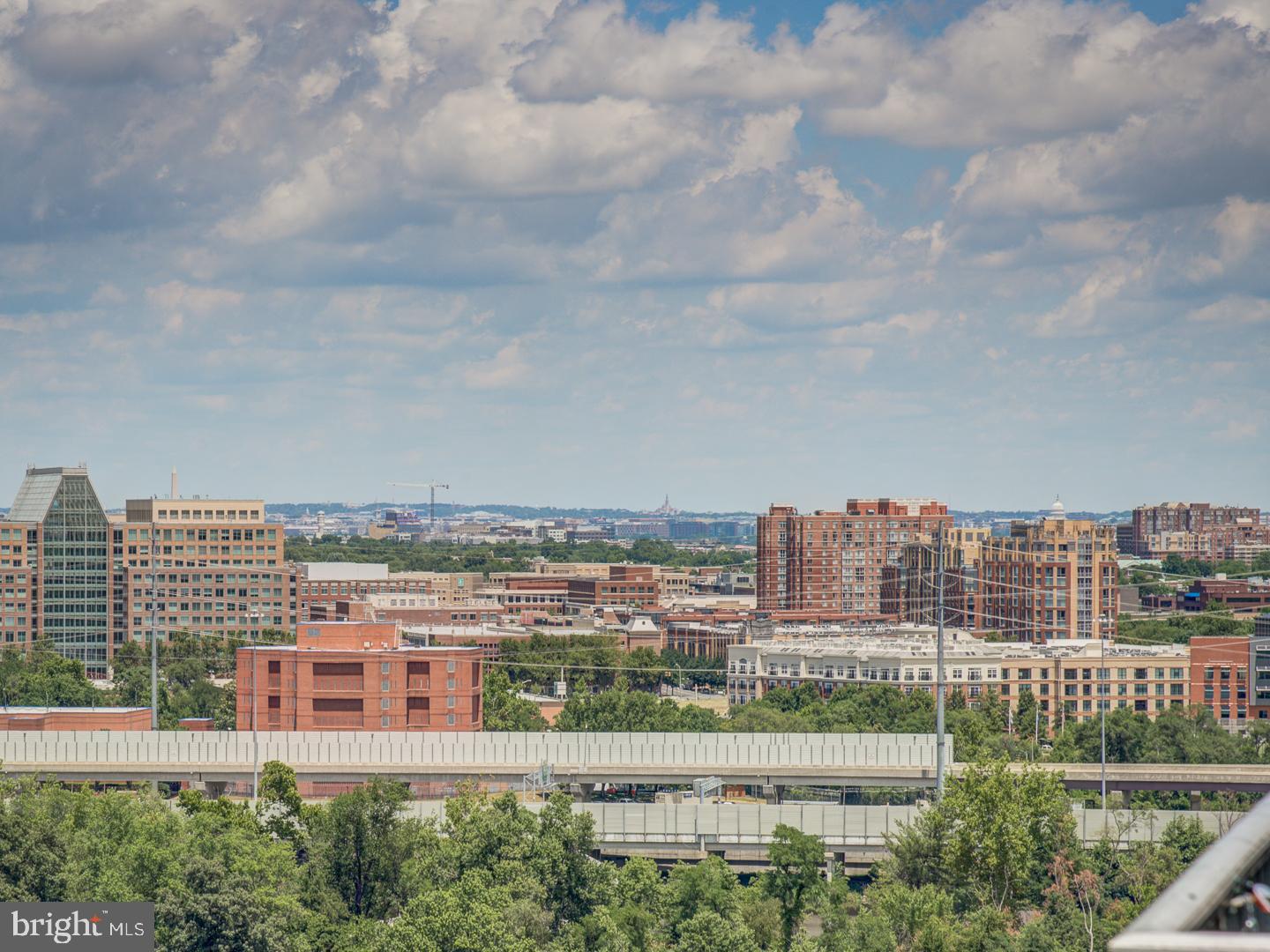 HUNTING CREEK CLUB - Residential Lease