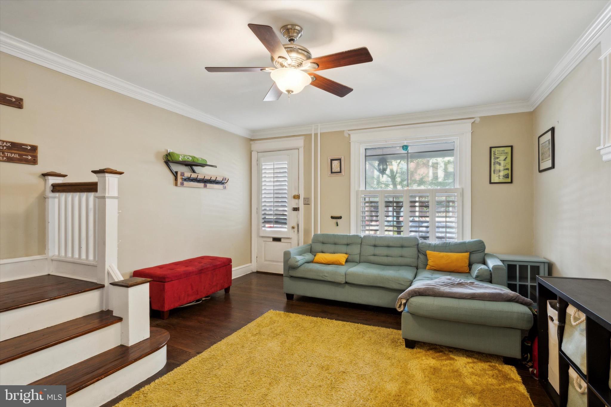 ROXBOROUGH - Residential