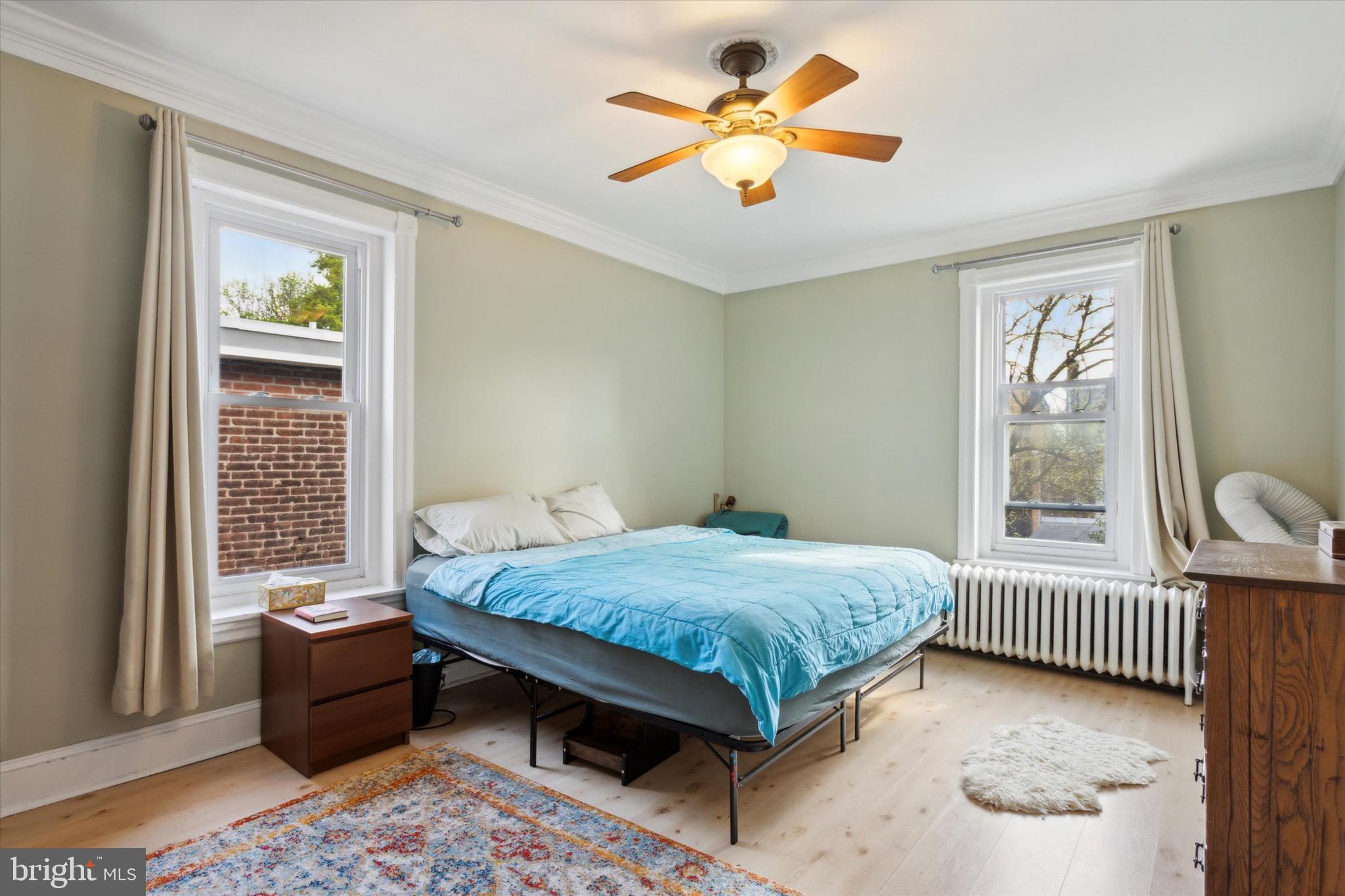 ROXBOROUGH - Residential