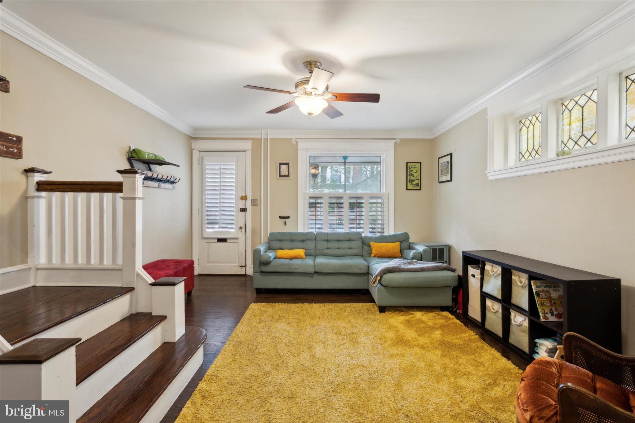 ROXBOROUGH - Residential