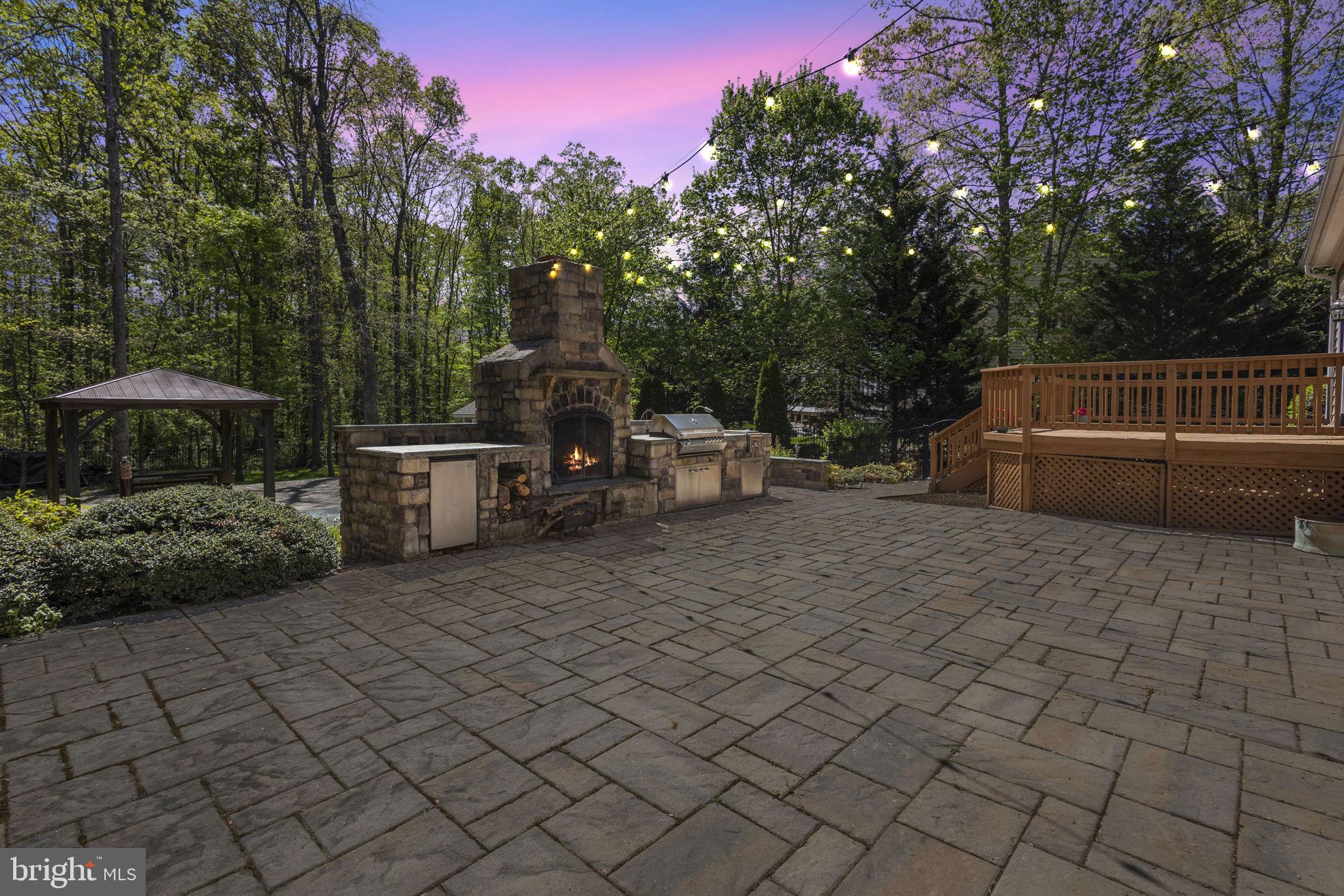 FAWN LAKE - Residential