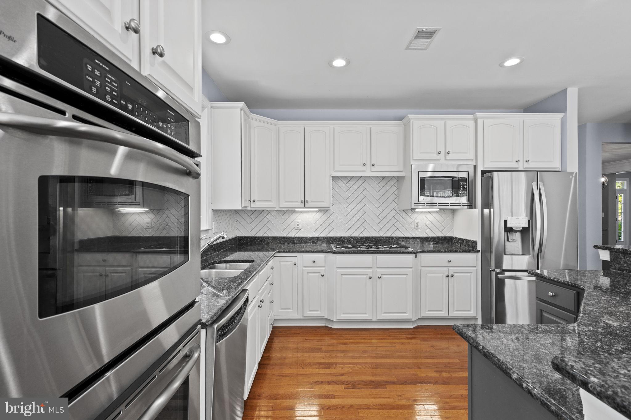 FAWN LAKE - Residential