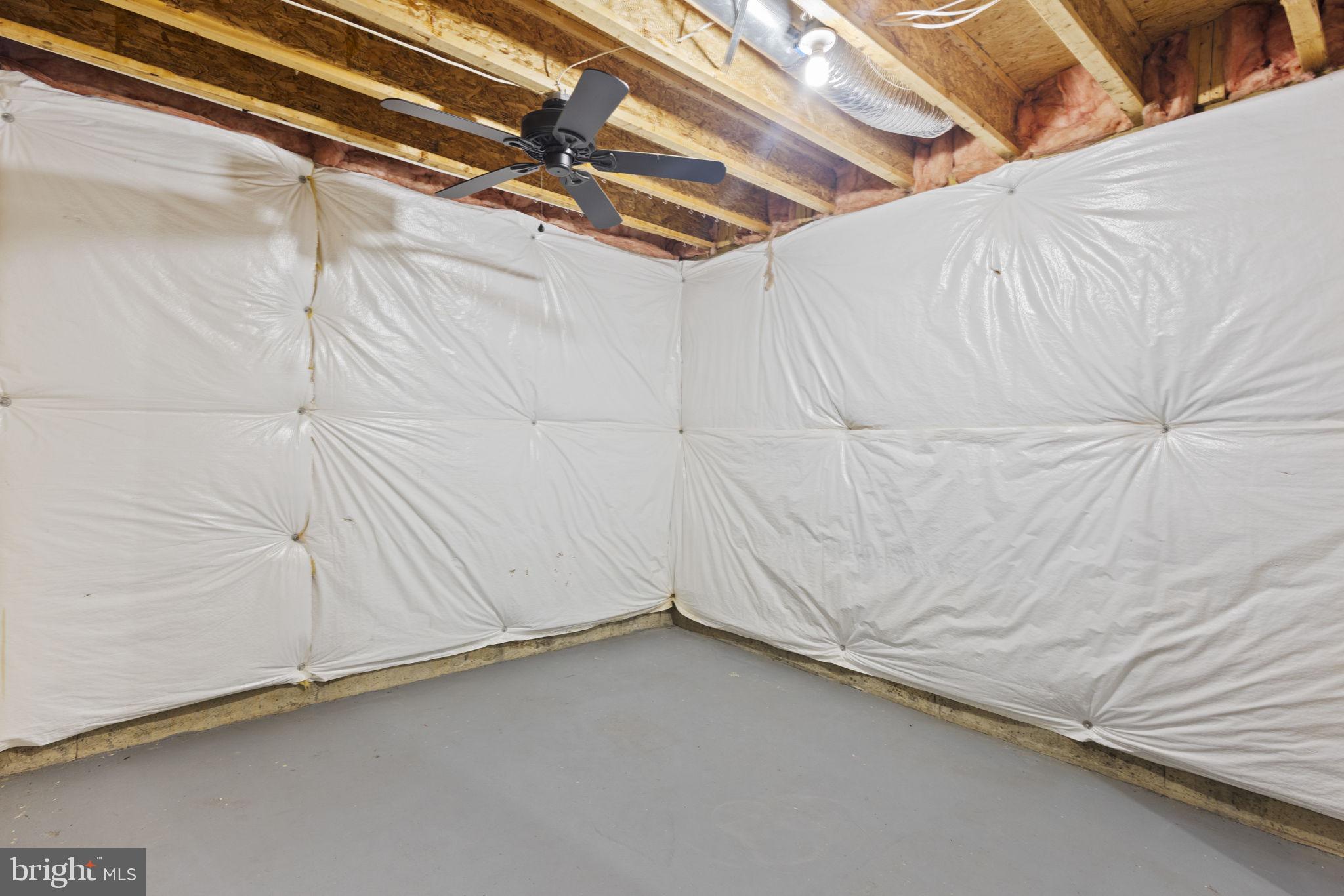 FAWN LAKE - Residential