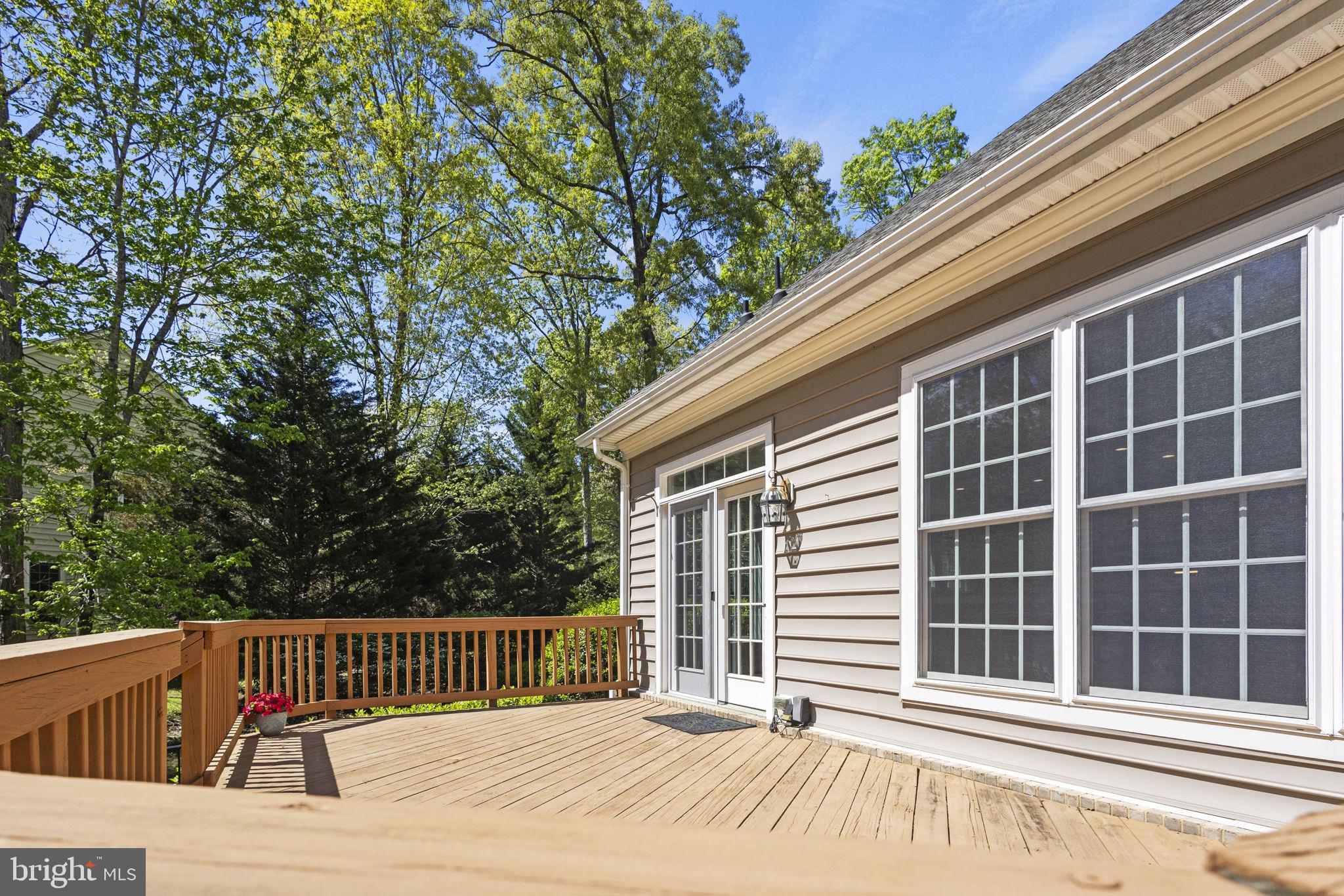 FAWN LAKE - Residential