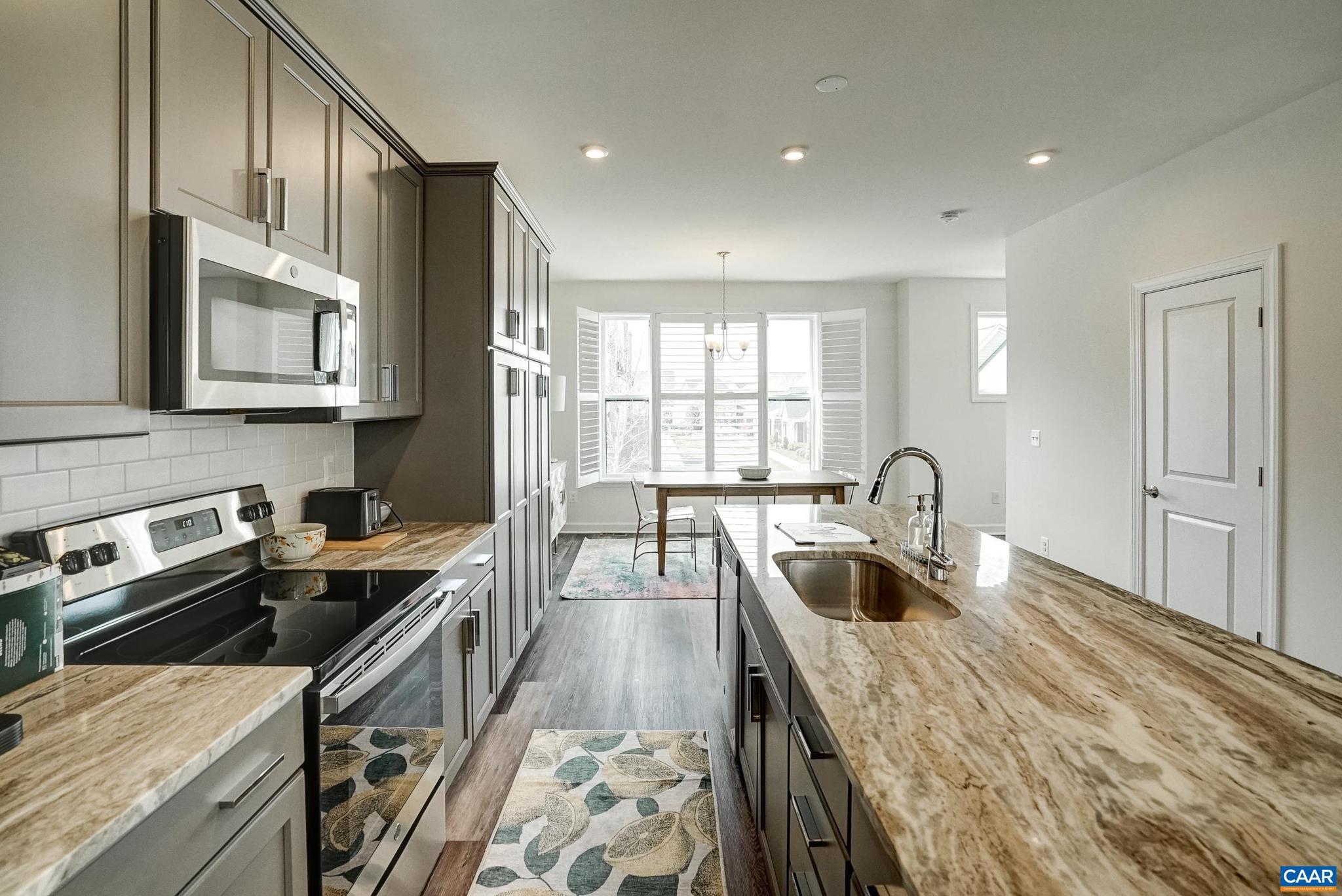 OLD TRAIL - Residential