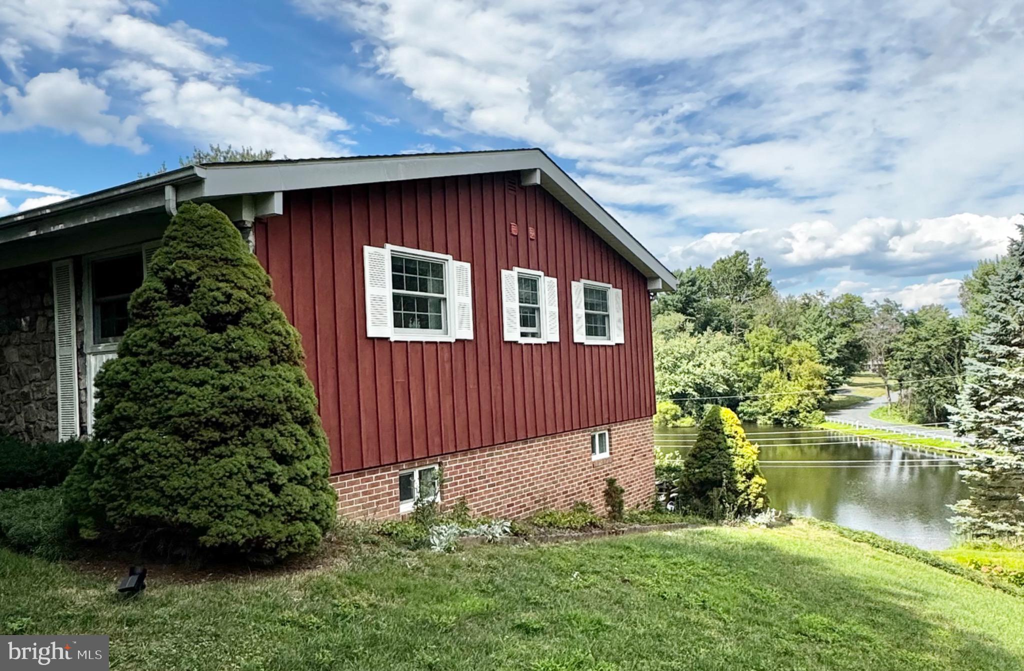 EASTVIEW - Residential