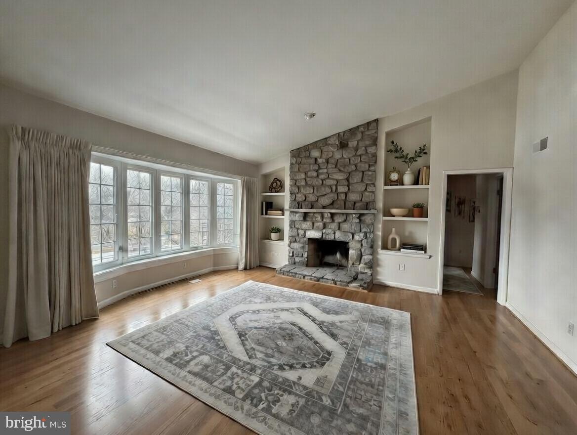 EASTVIEW - Residential