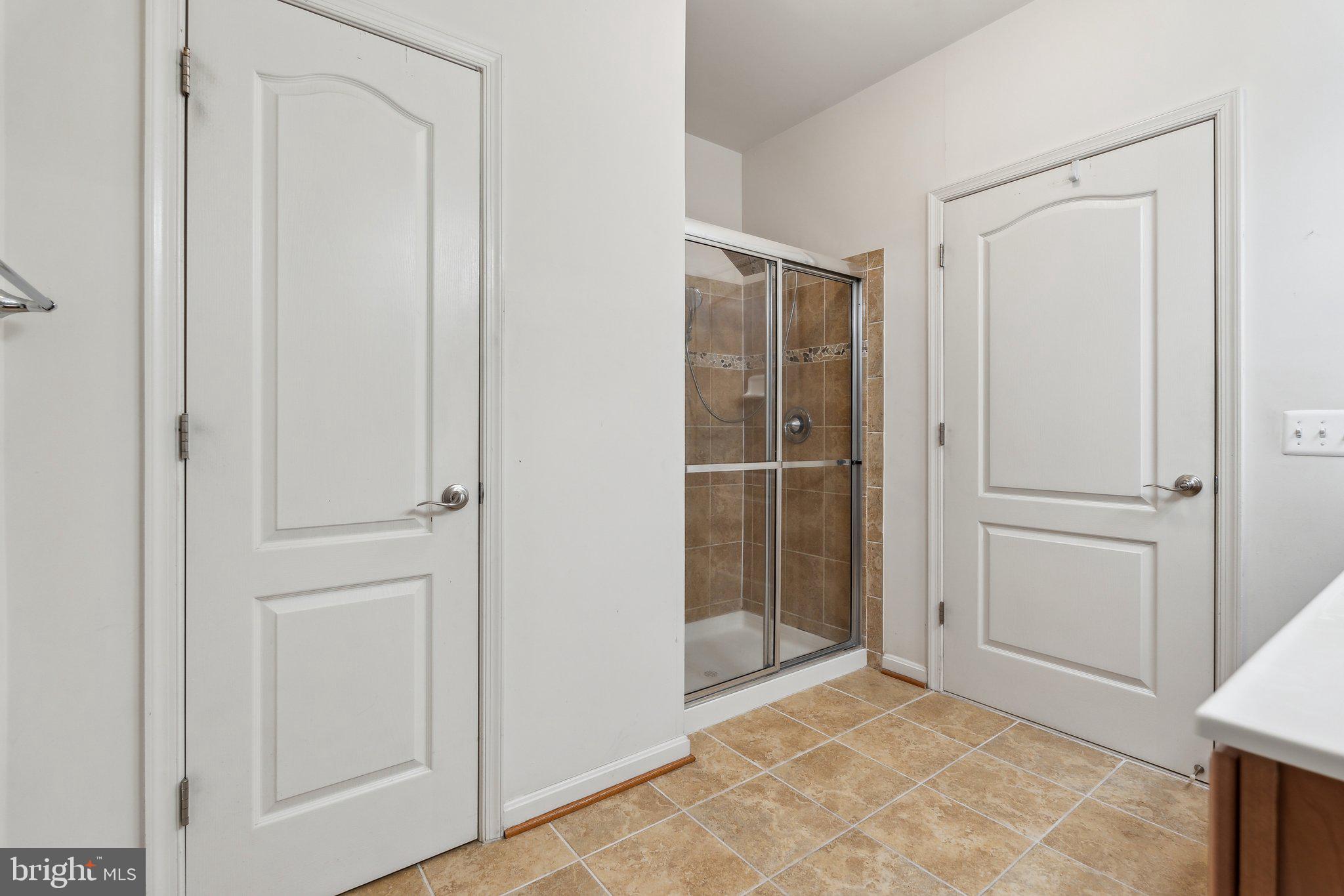 GATHERINGS AT FOREST GLEN - Residential