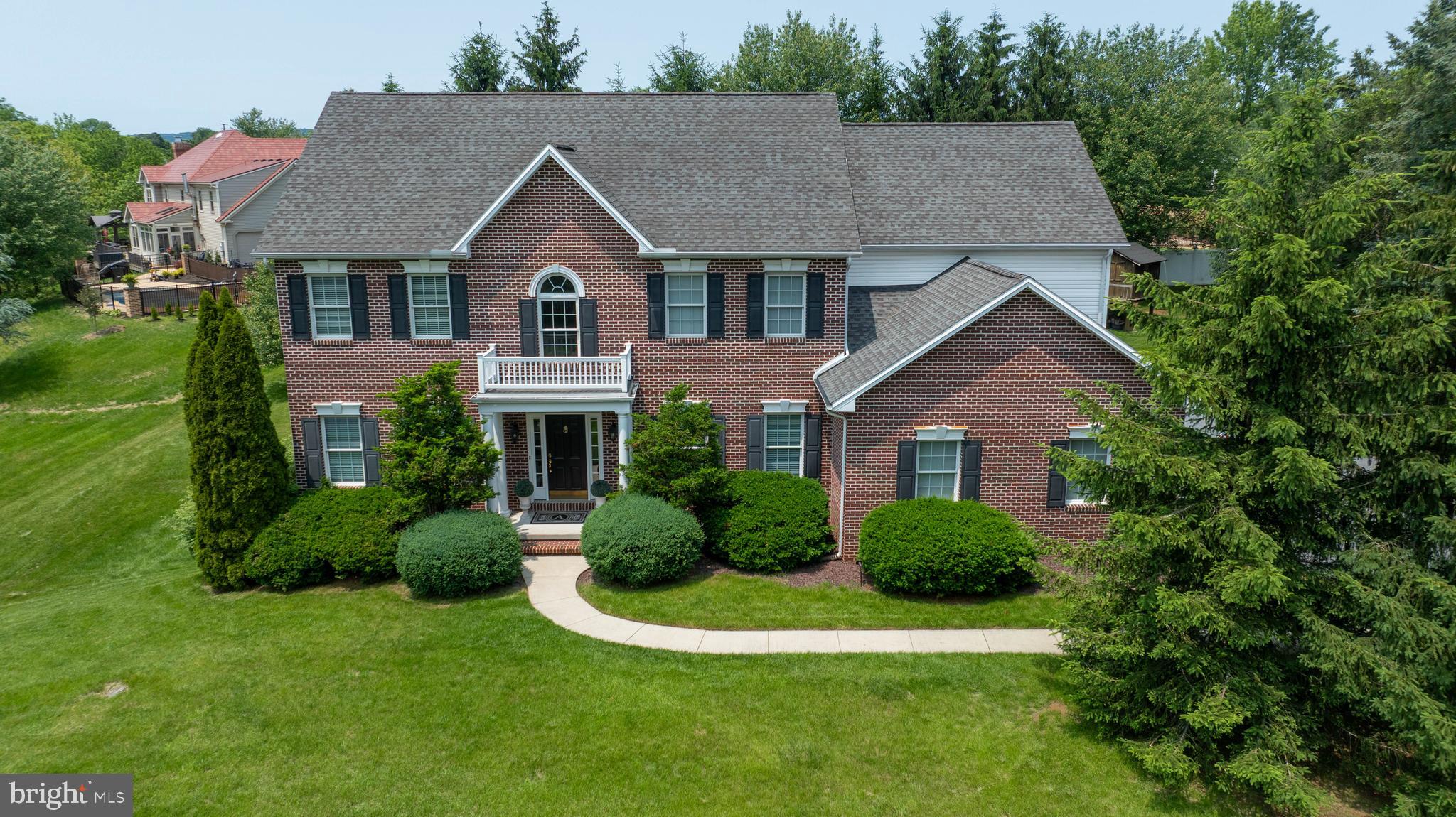 HIGHLANDS - Residential