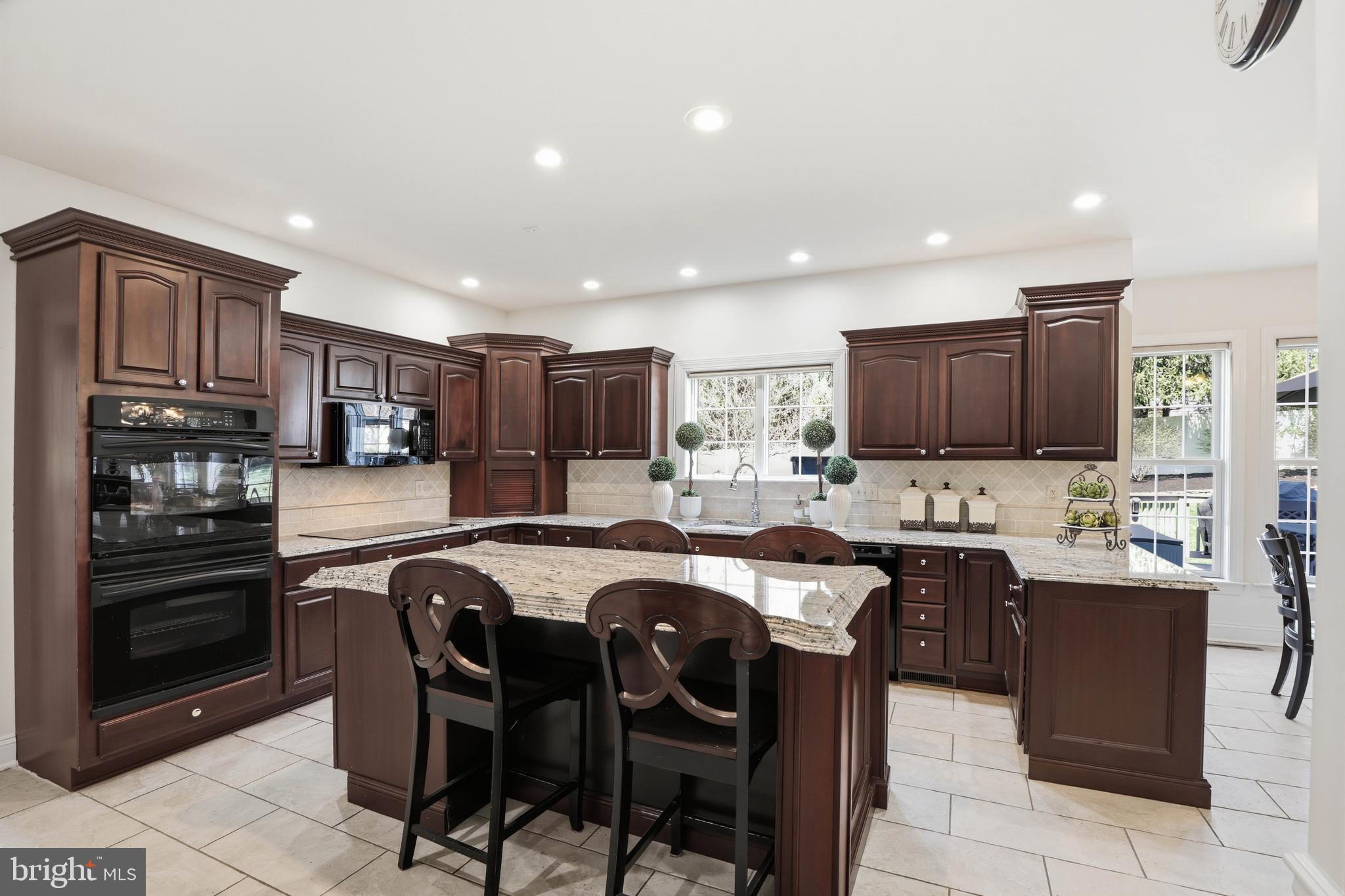 HIGHLANDS - Residential