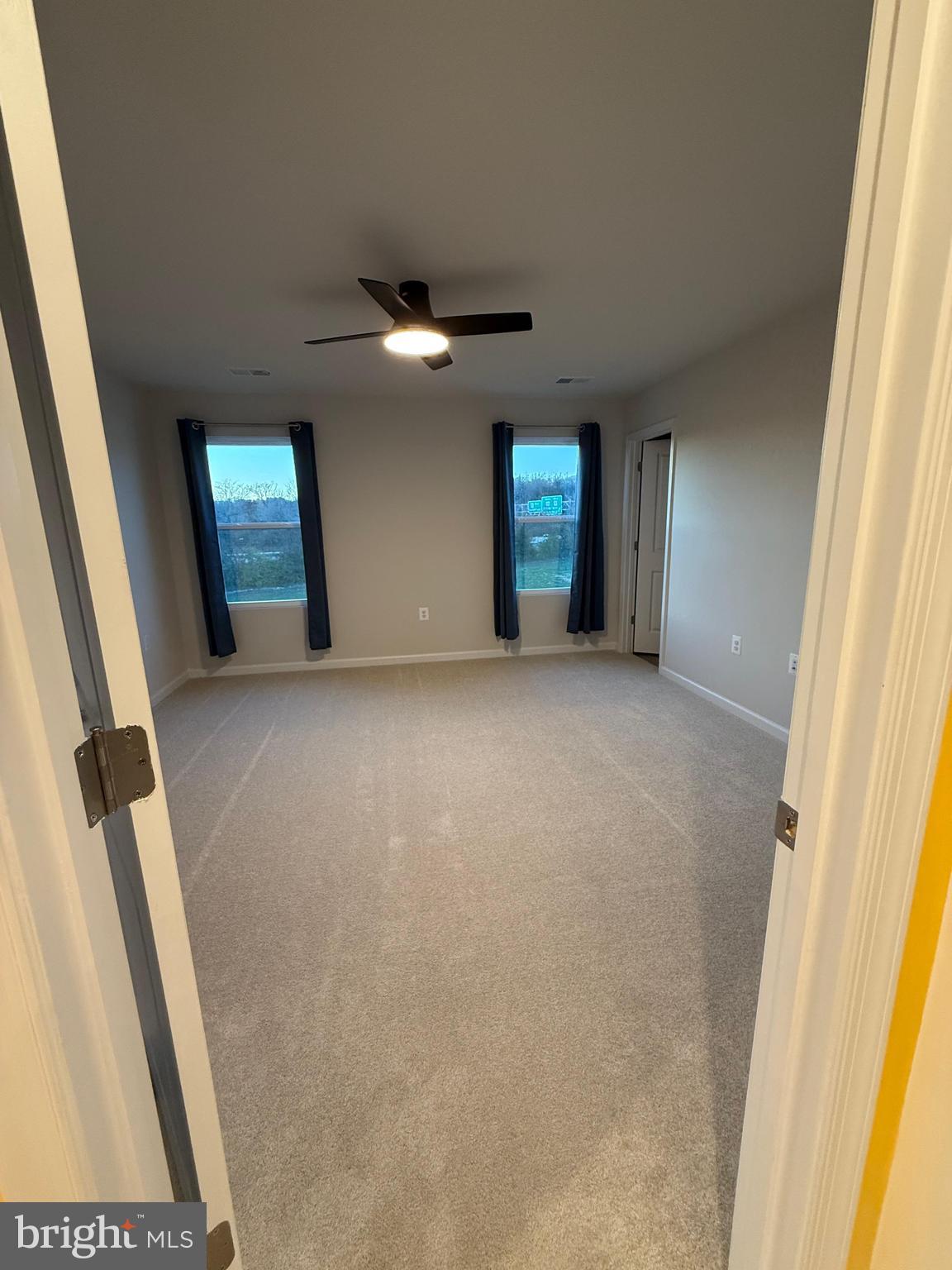 STONE SPRING - Residential Lease