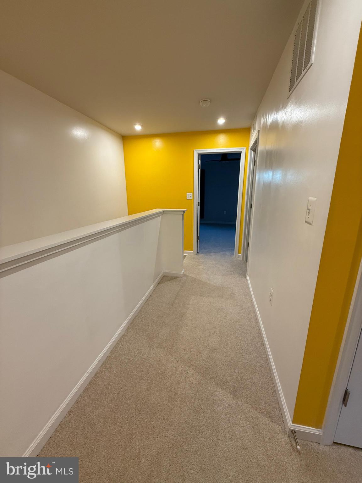 STONE SPRING - Residential Lease