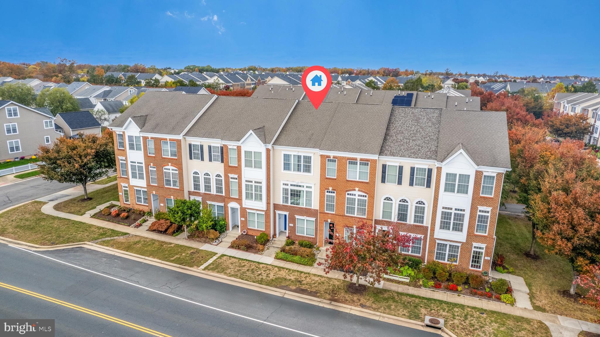 SOUTH RIDING - Residential