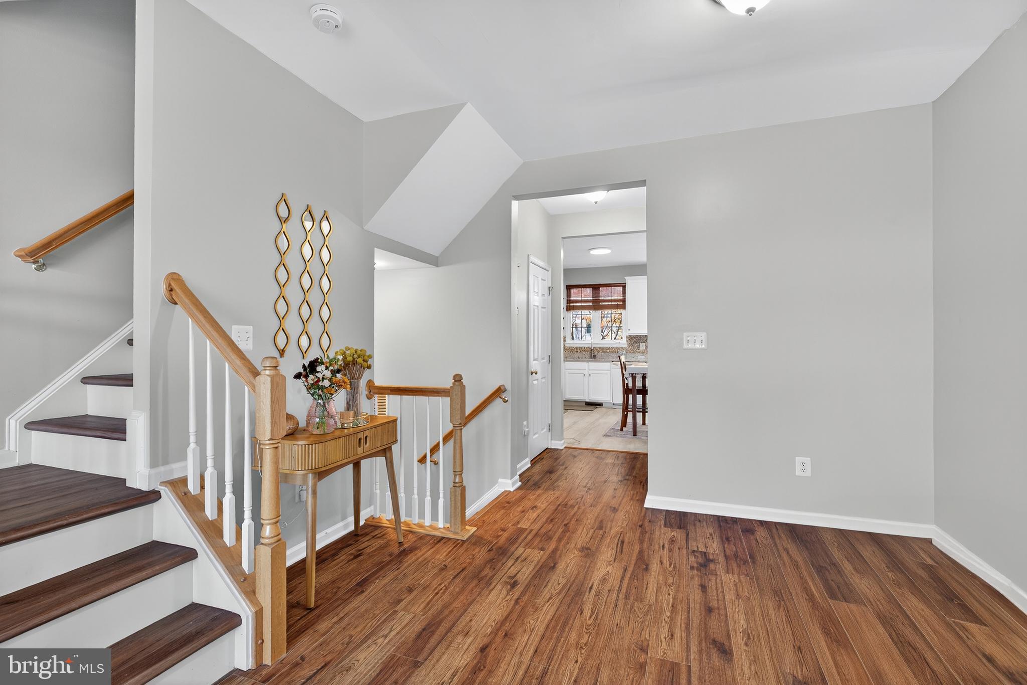 SOUTH RIDING - Residential