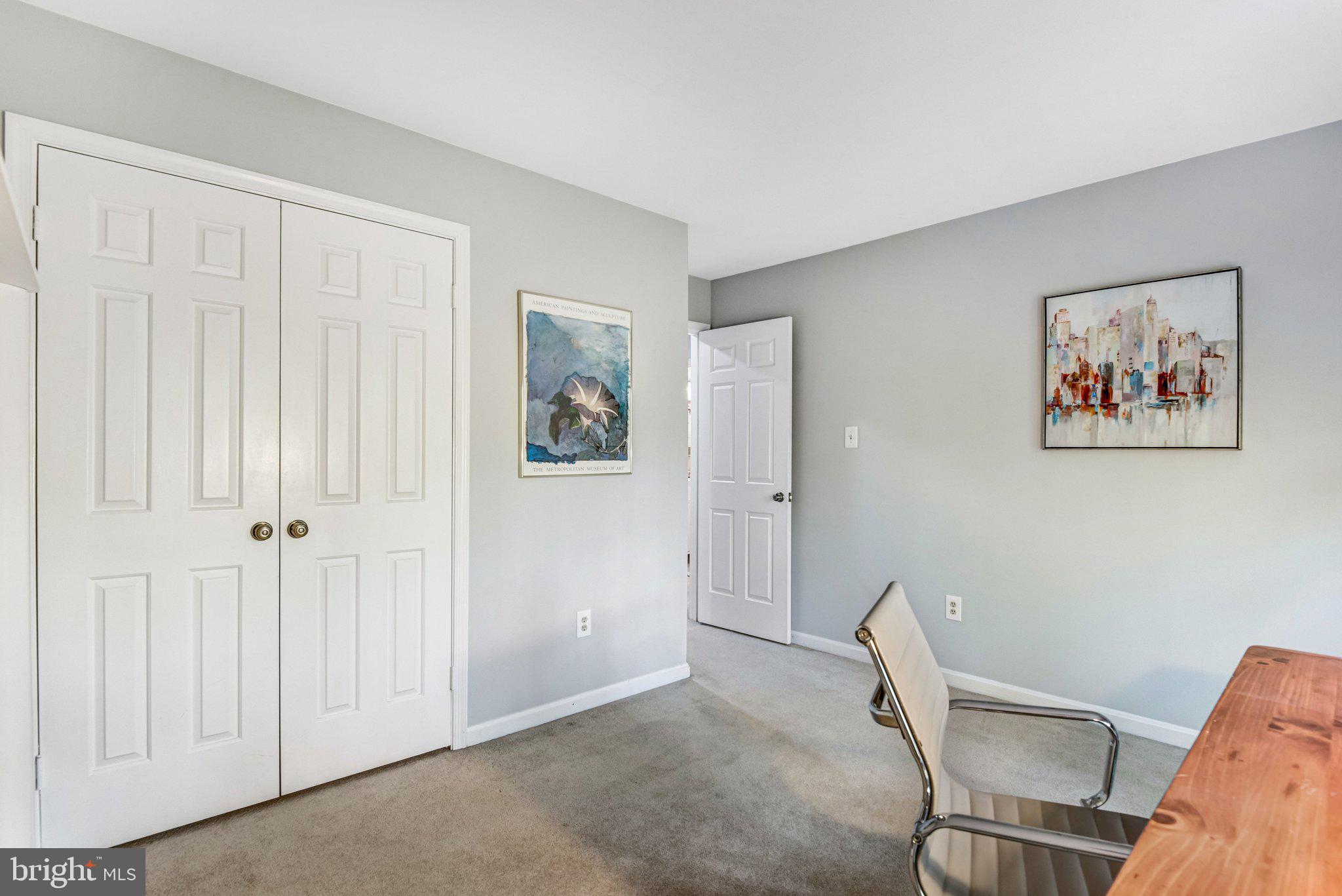 FAIRFAX STATION - Residential