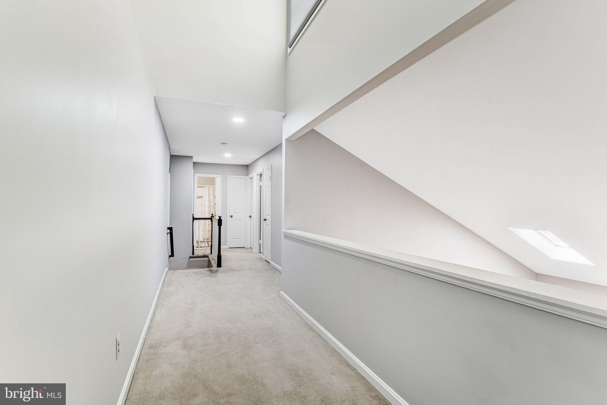 FAIRFAX STATION - Residential