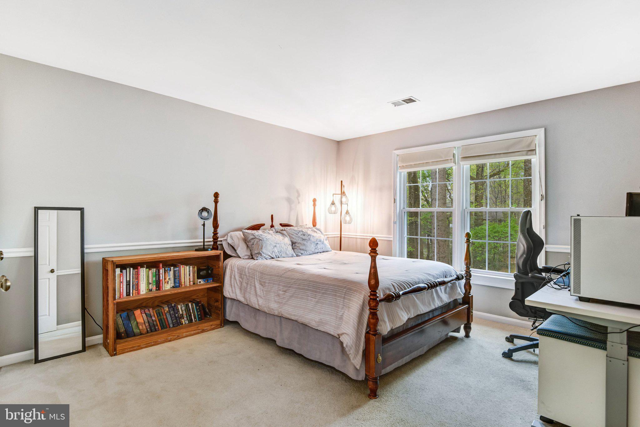 FAIRFAX STATION - Residential