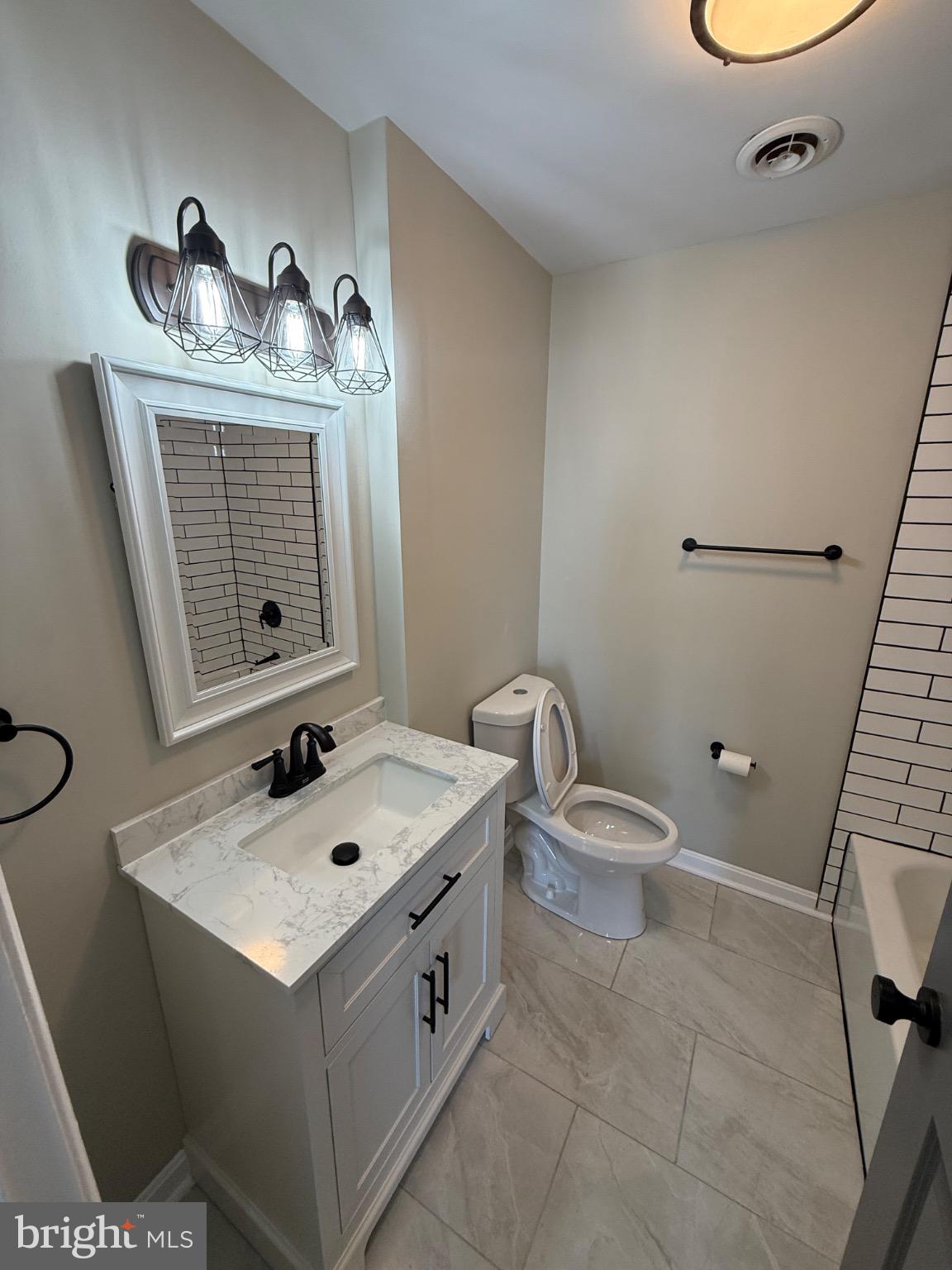 MOUNT VERNON - Residential