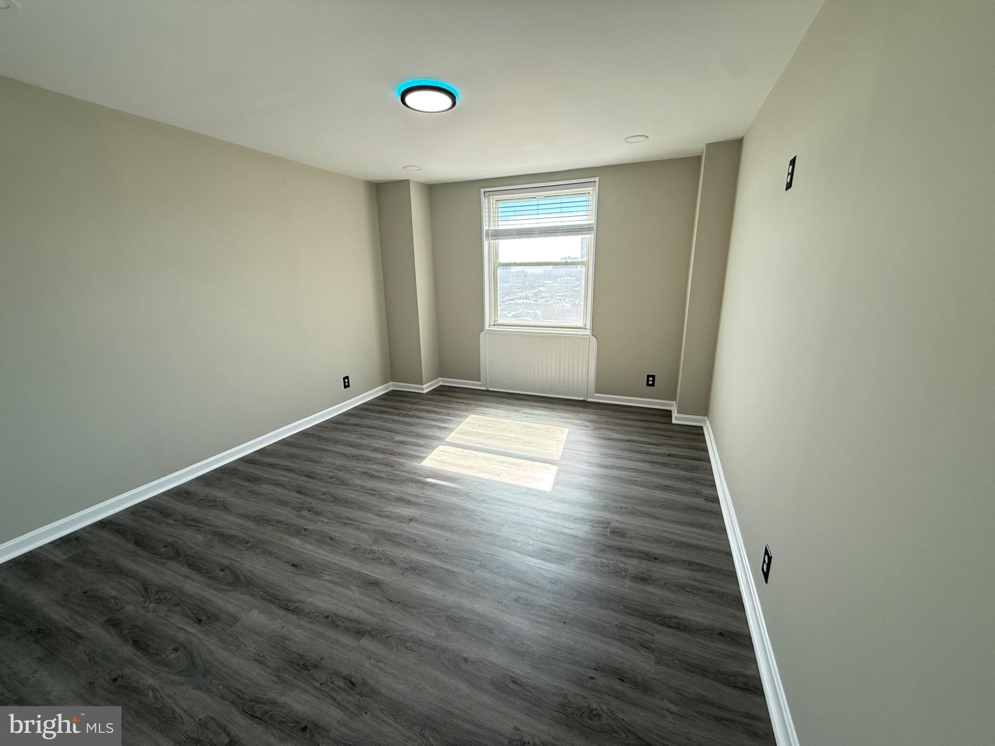 MOUNT VERNON - Residential