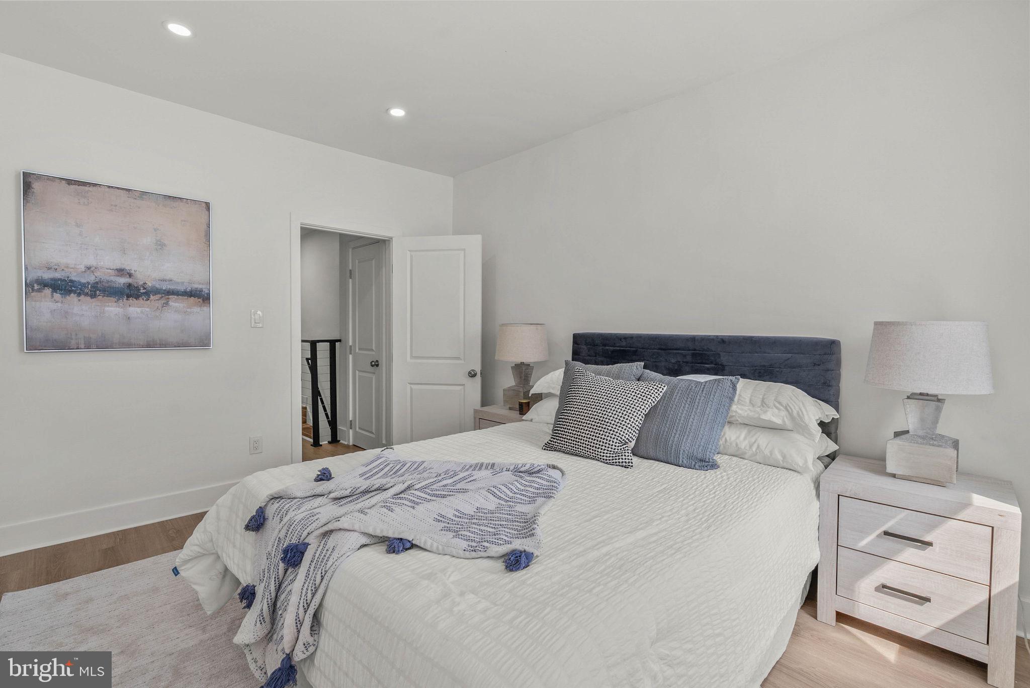 GRAYS FERRY - Residential