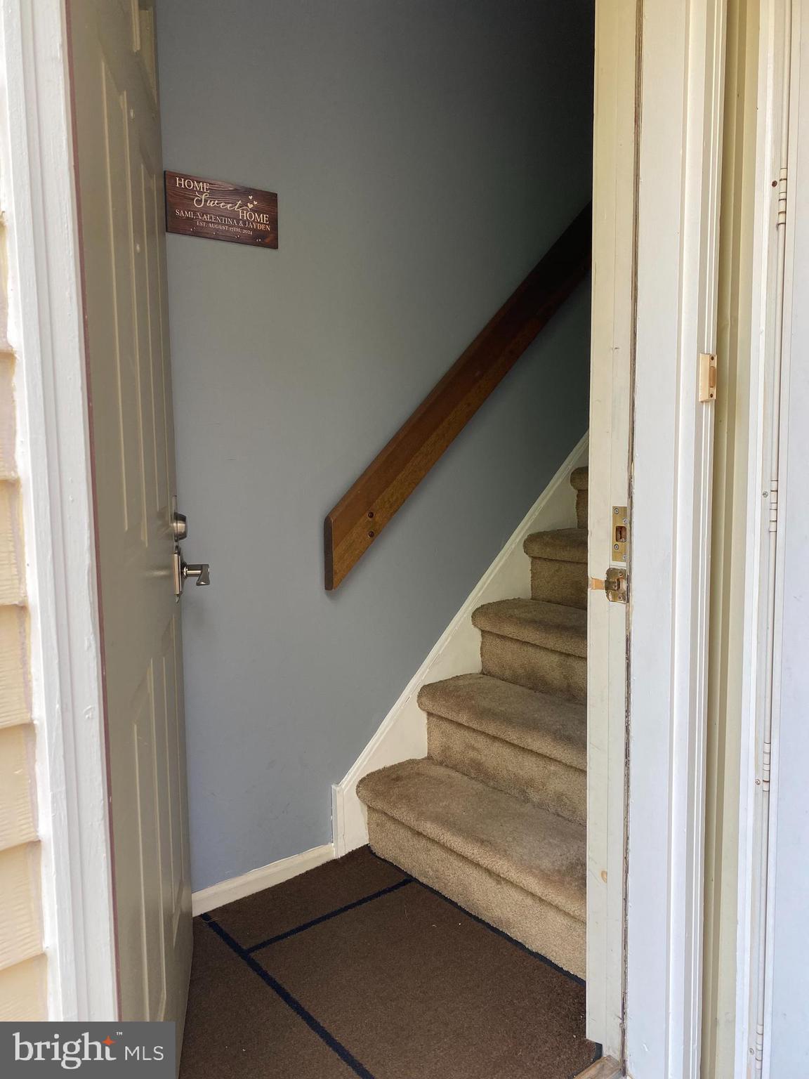 NEWTOWN GRANT - Residential Lease